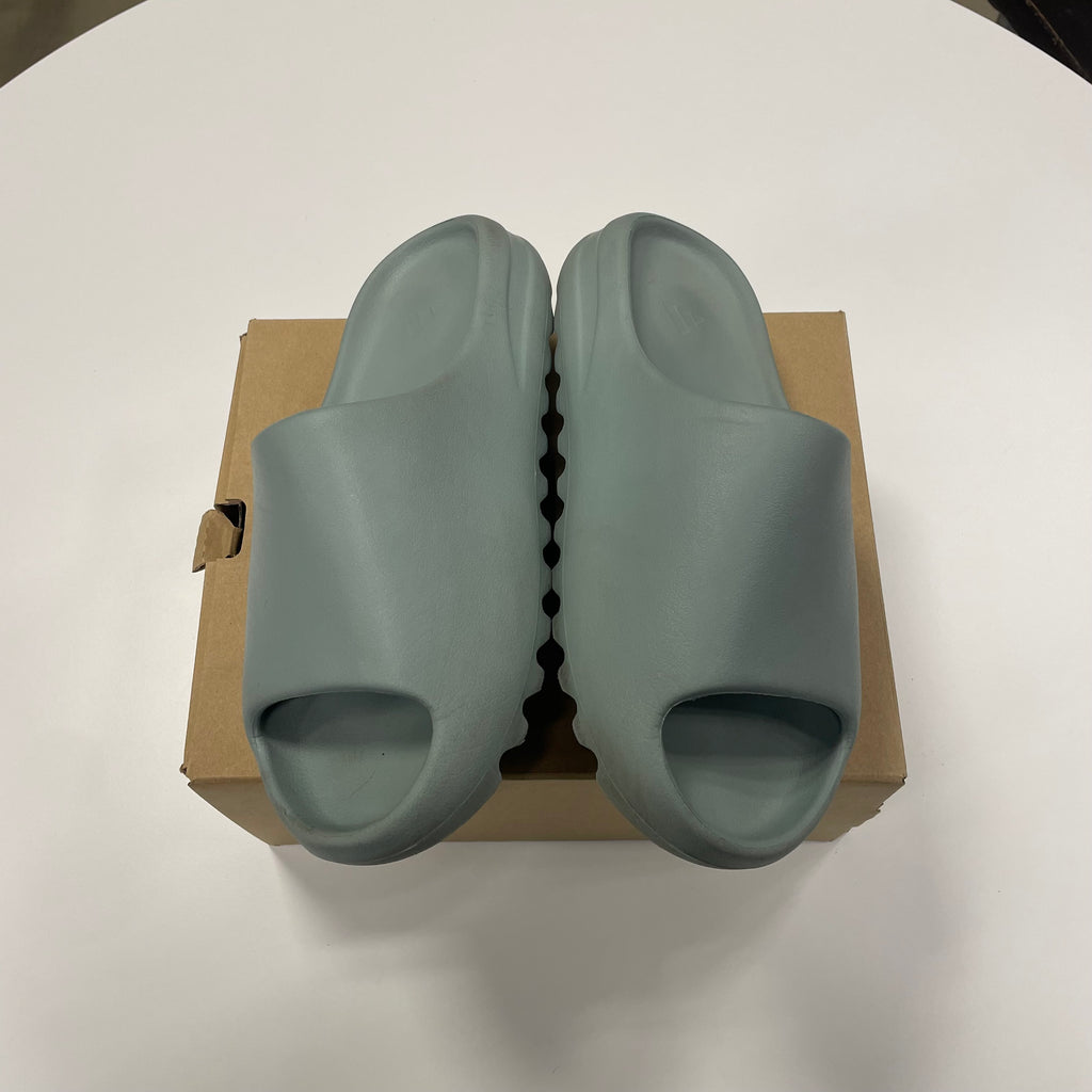Yeezy Slide 'Salt' (10) Used