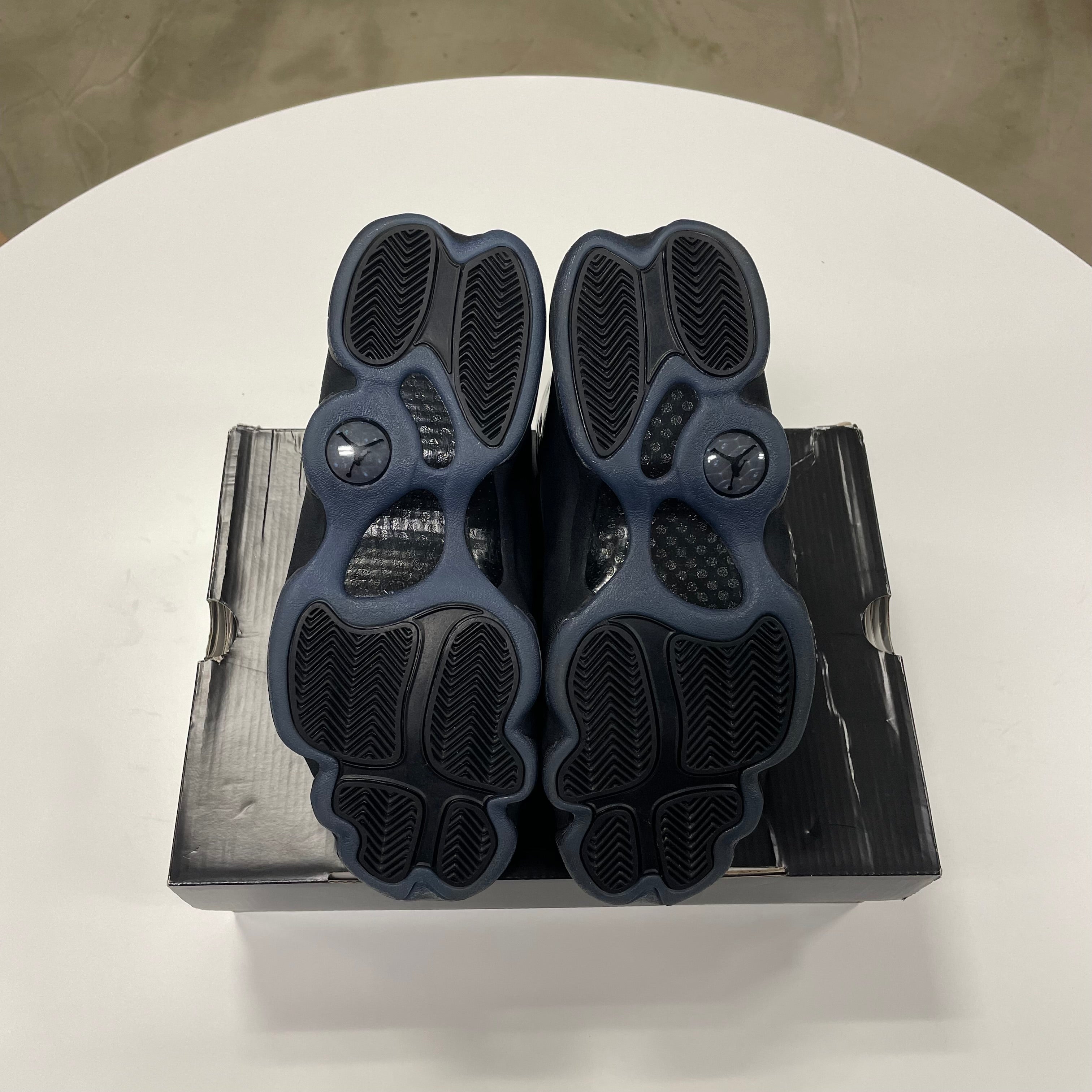 Jordan 13 'Cap and Gown' (9) Used