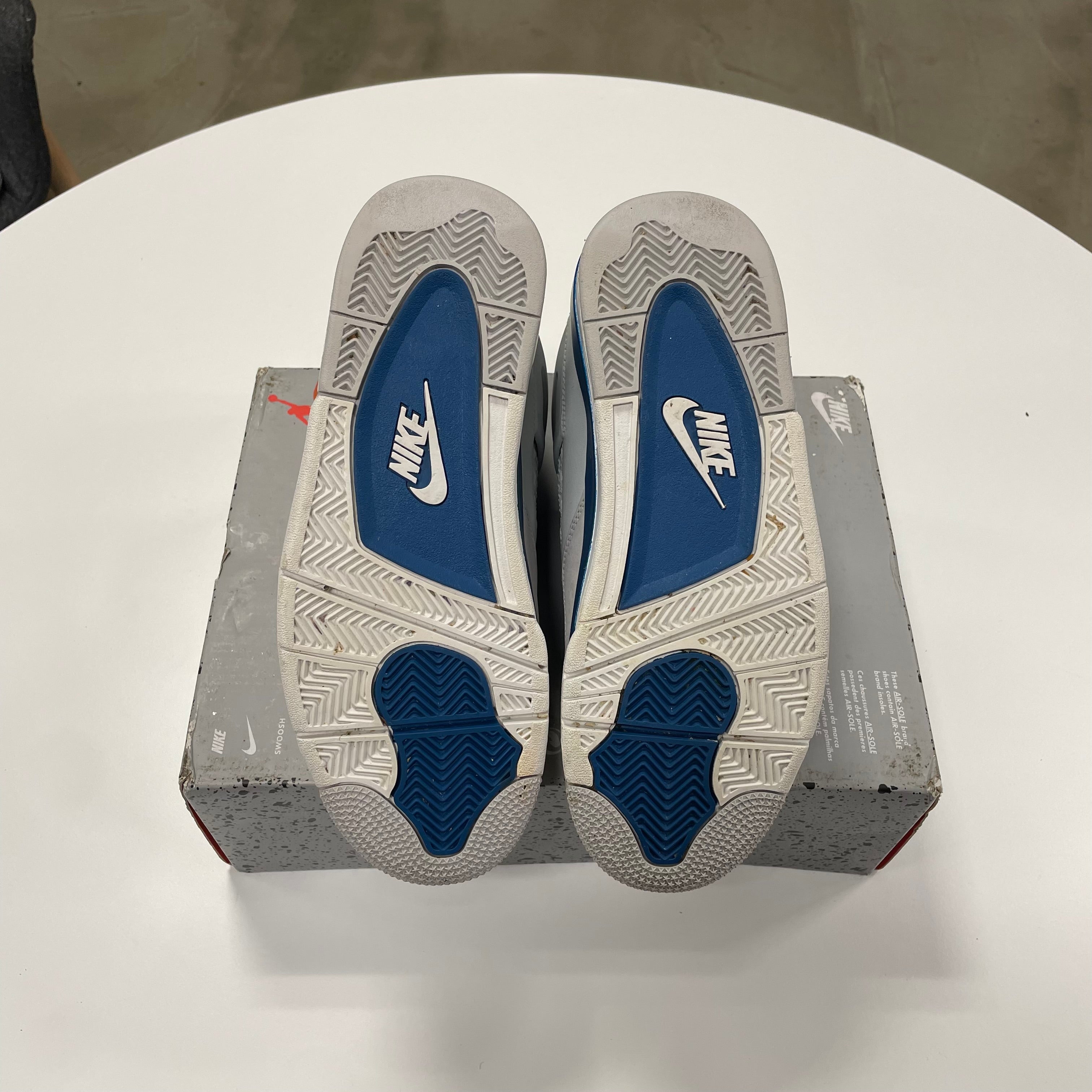 Jordan 4 'Military Blue' (8.5) Used