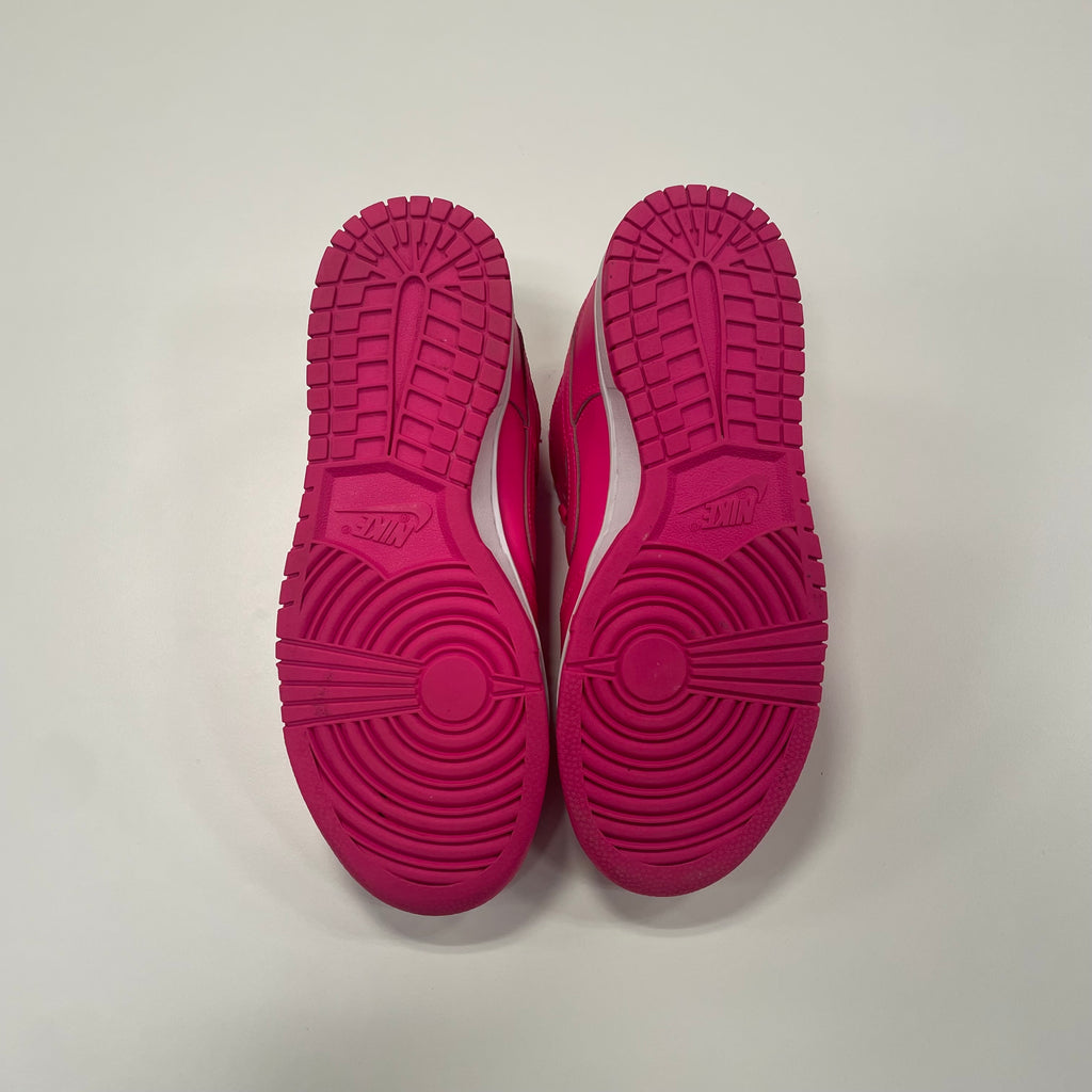 Nike Dunk Low 'Hyper Pink' (6.5Y) Used