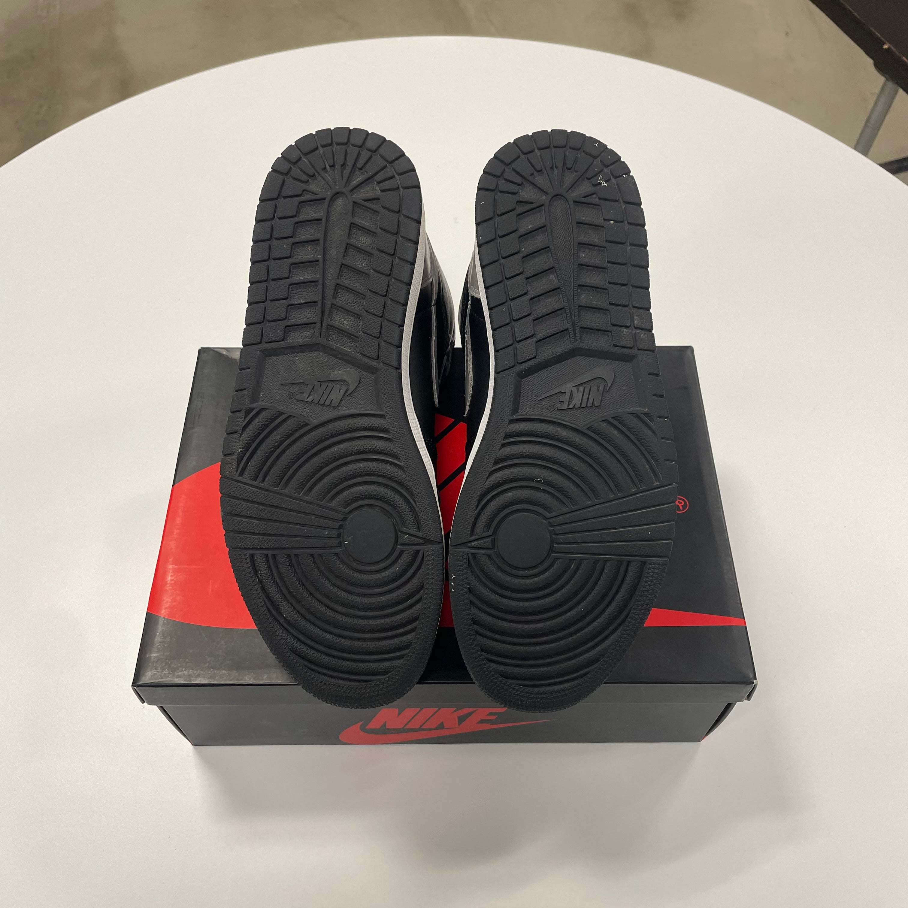 Air Jordan 1 High 'Shadow' (9) Used