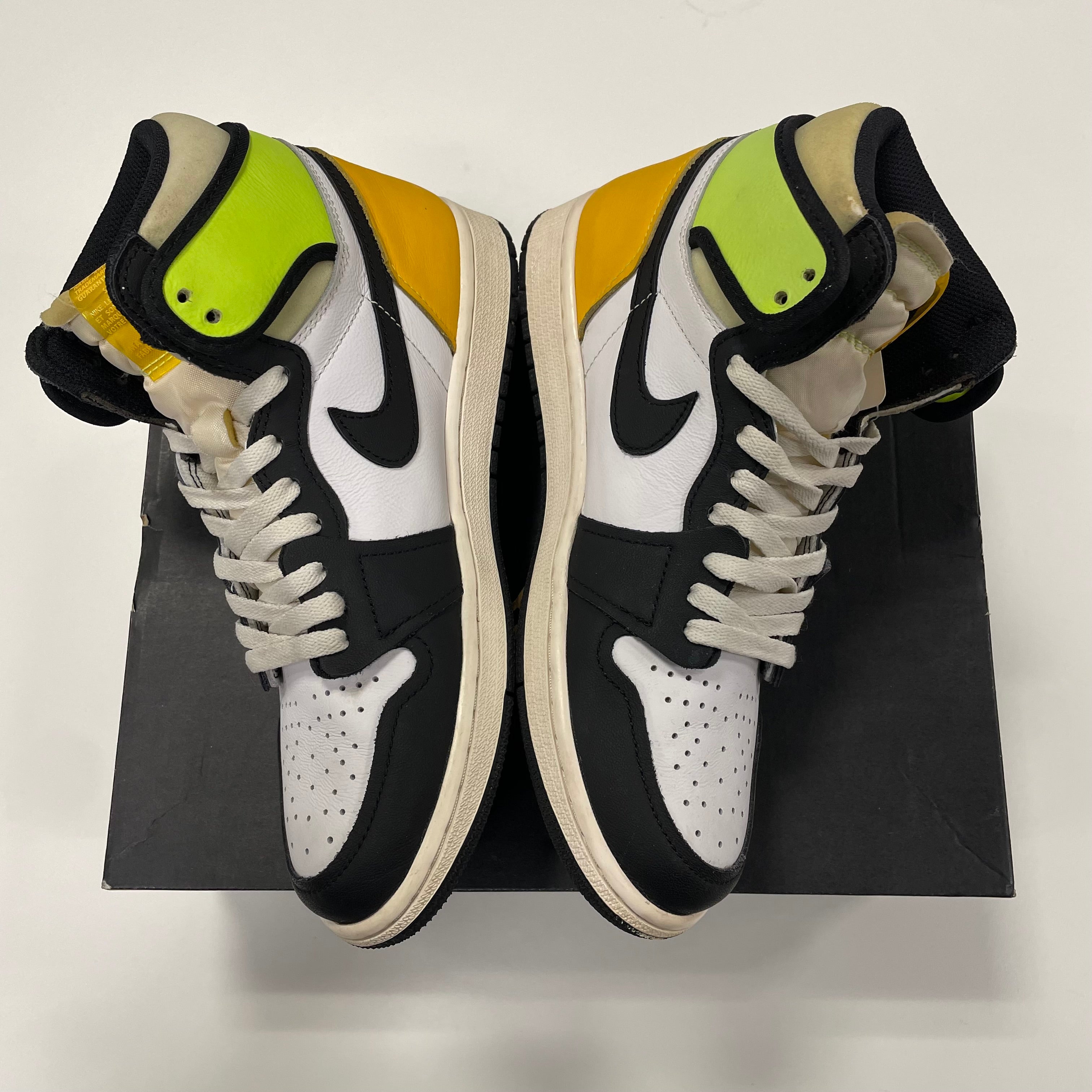 Jordan 1 High 'Volt' (9) Used