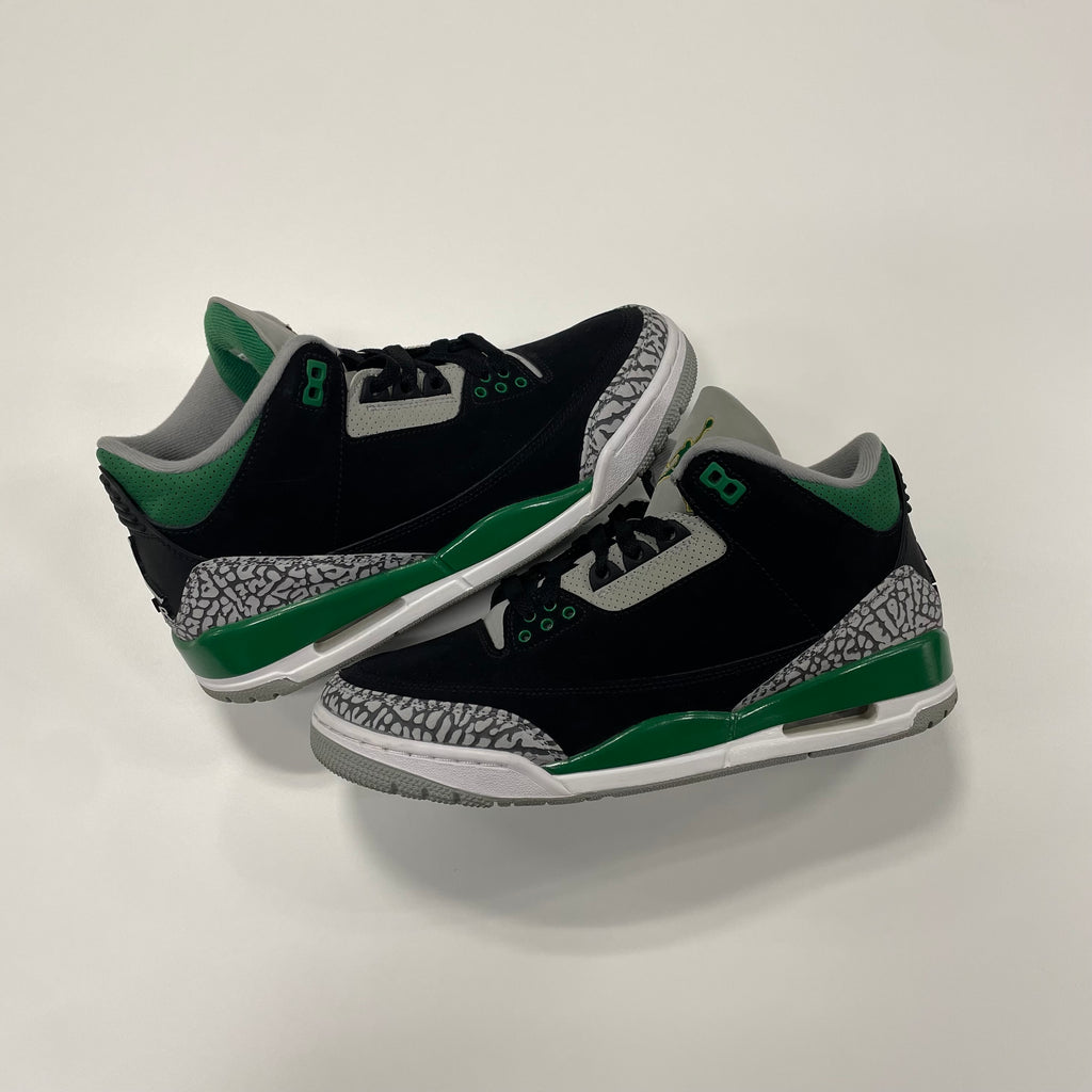 Jordan 3 'Pine Green' (8.5) Used