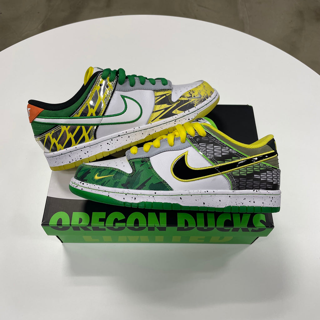 Nike Dunk Low 'Oregon Away' (9) Used
