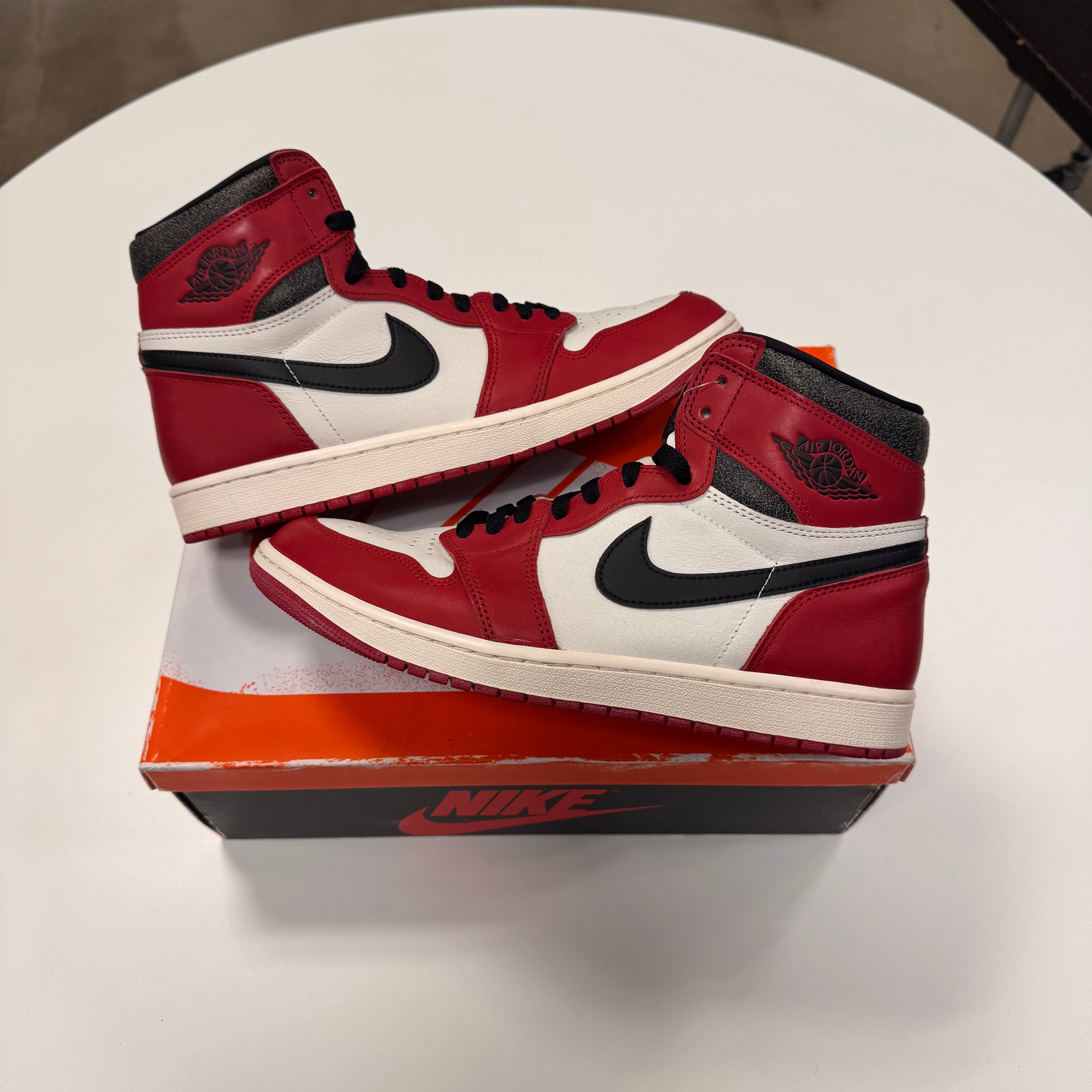 Air Jordan 1 High 'Lost and Found' (11) Used