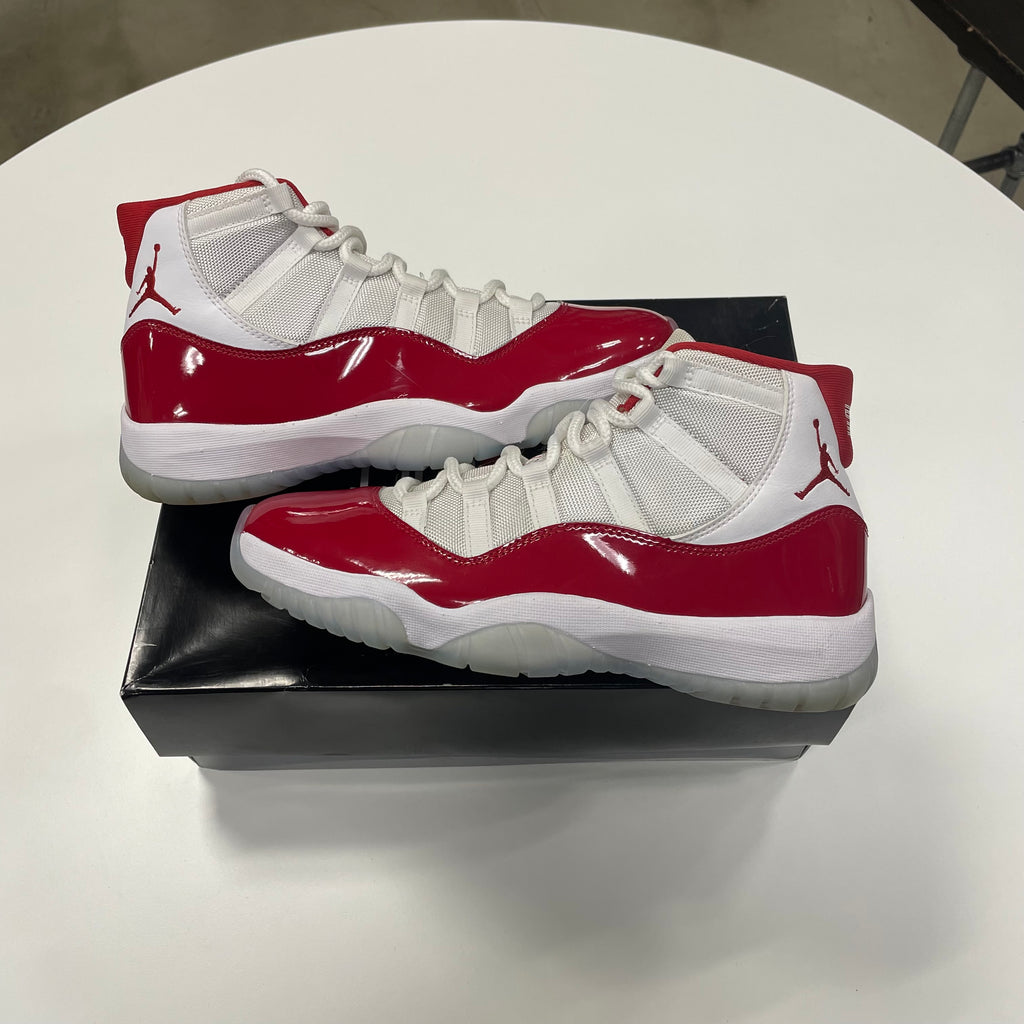 Air Jordan 11 'Cherry' (9.5) Used