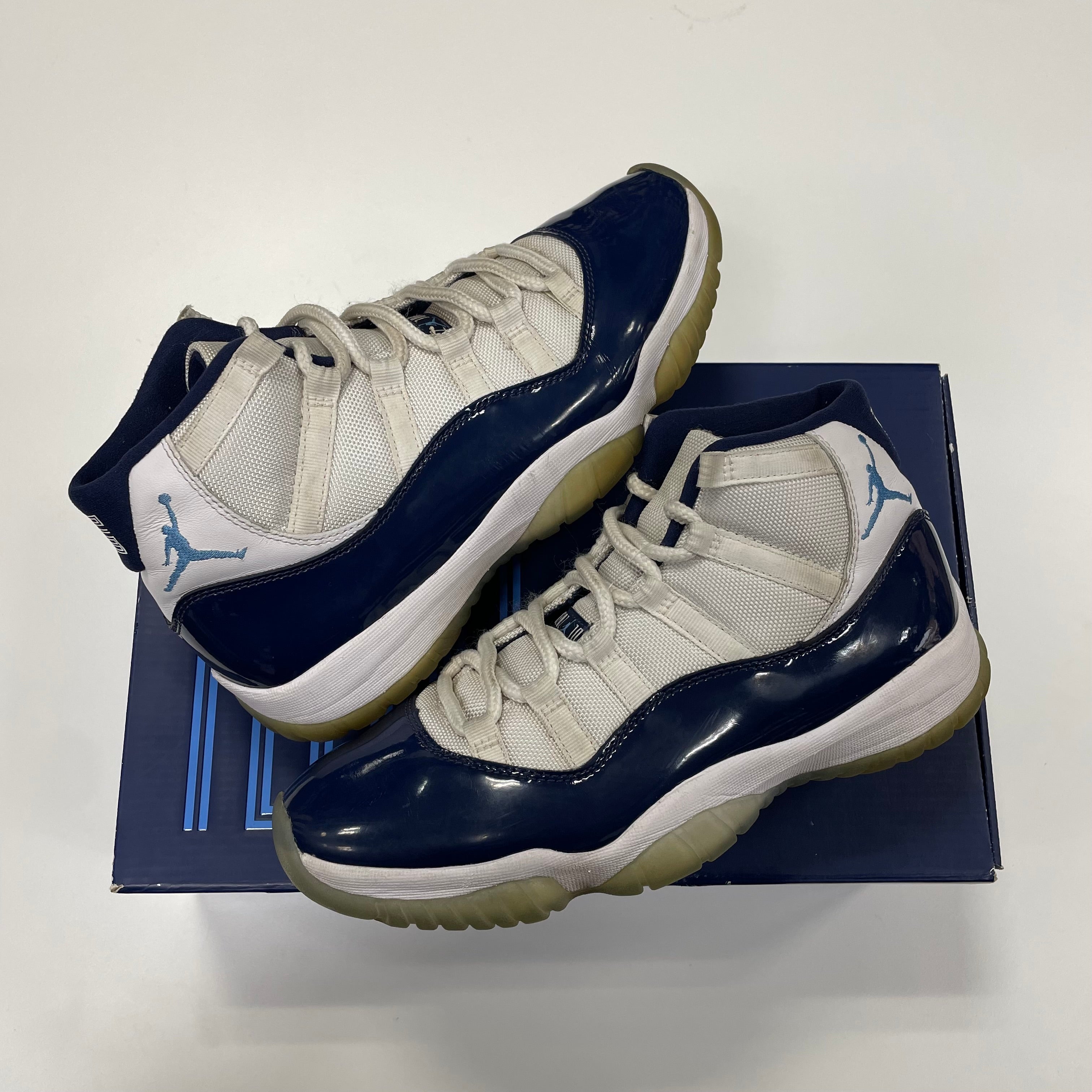 Air Jordan 11 'Win Like 82' (9) Used