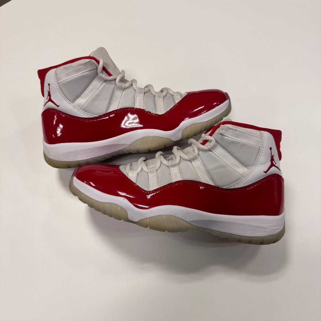 Air Jordan 11 'Cherry' (11) Used