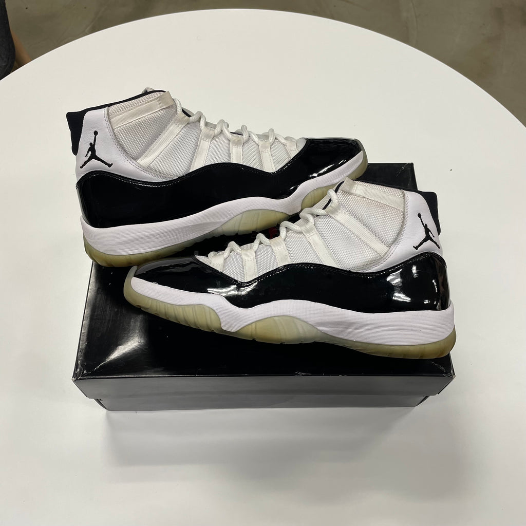 Jordan 11 'Concord' (12) Used
