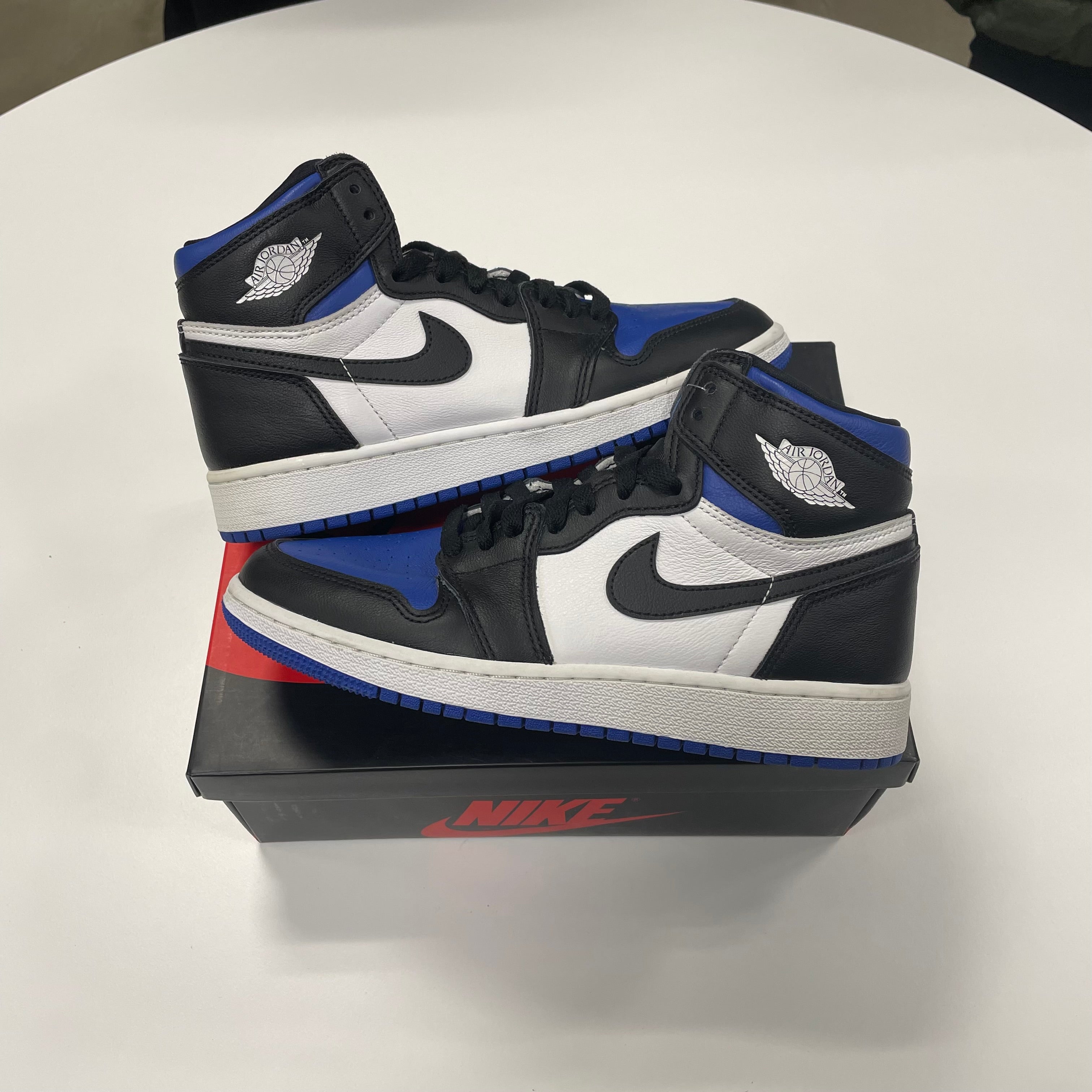 Air Jordan 1 High 'Royal Toe' (5) Used