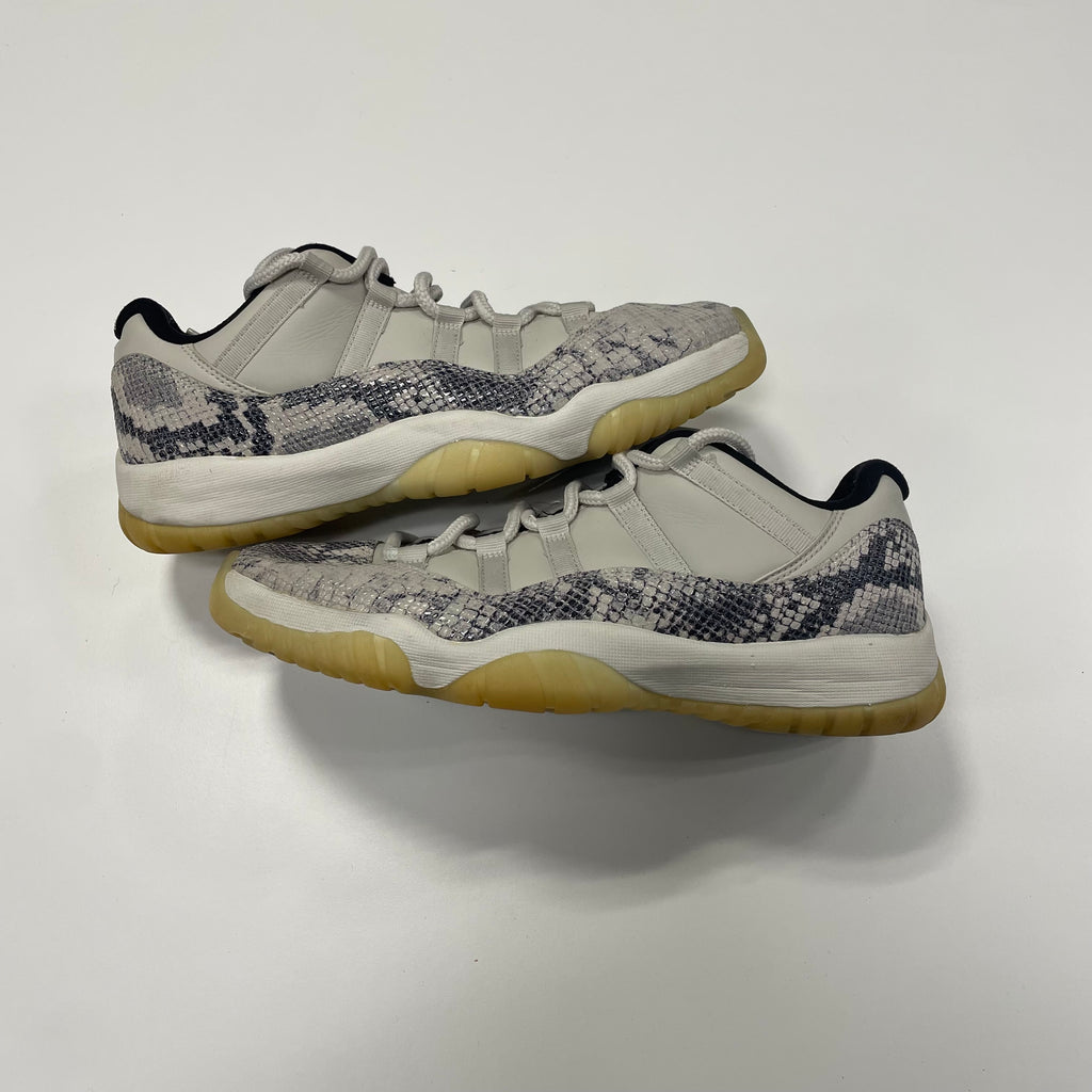 Jordan 11 Low 'Snake Light Bone' (10) Used