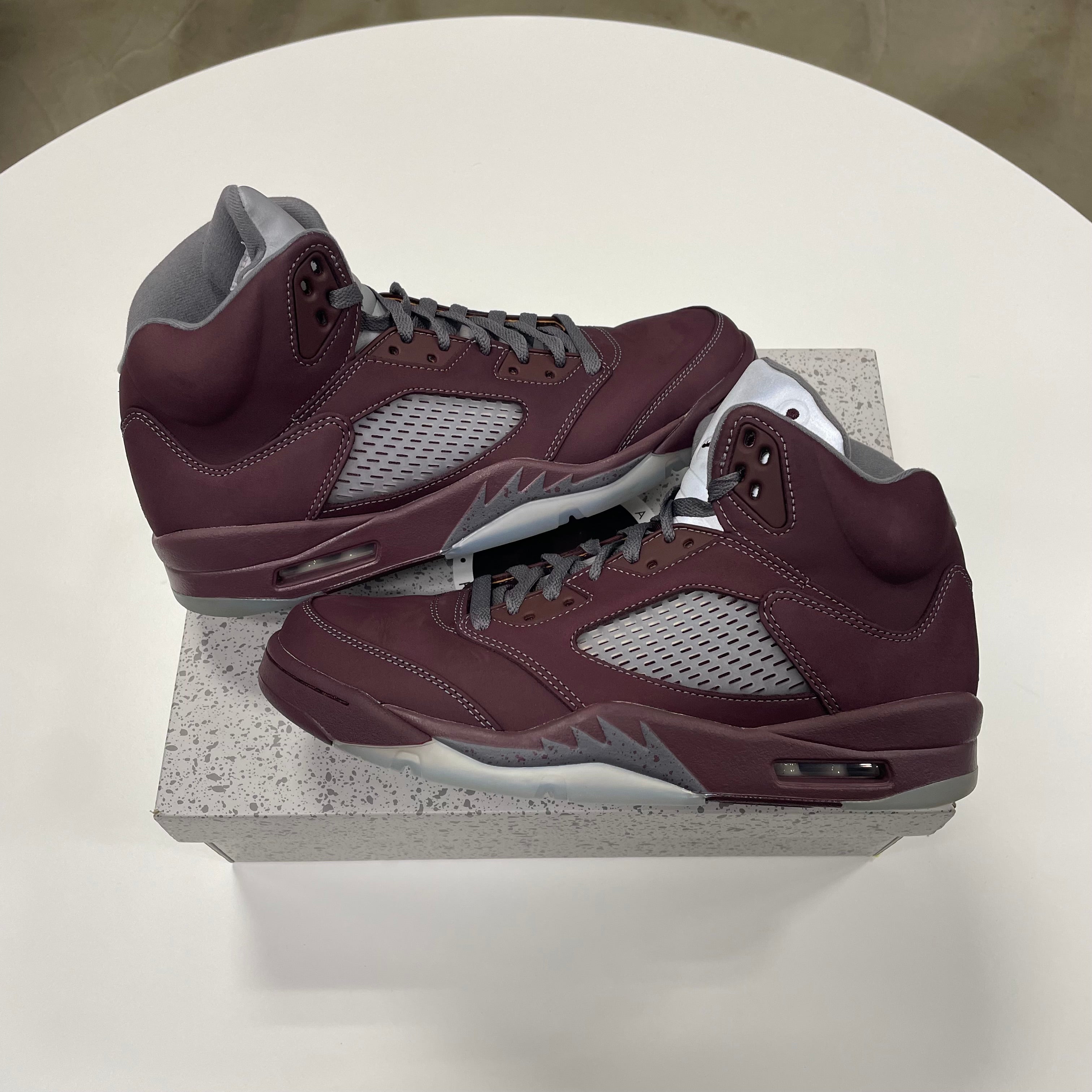 Jordan 5 'Burgundy' (10) Used