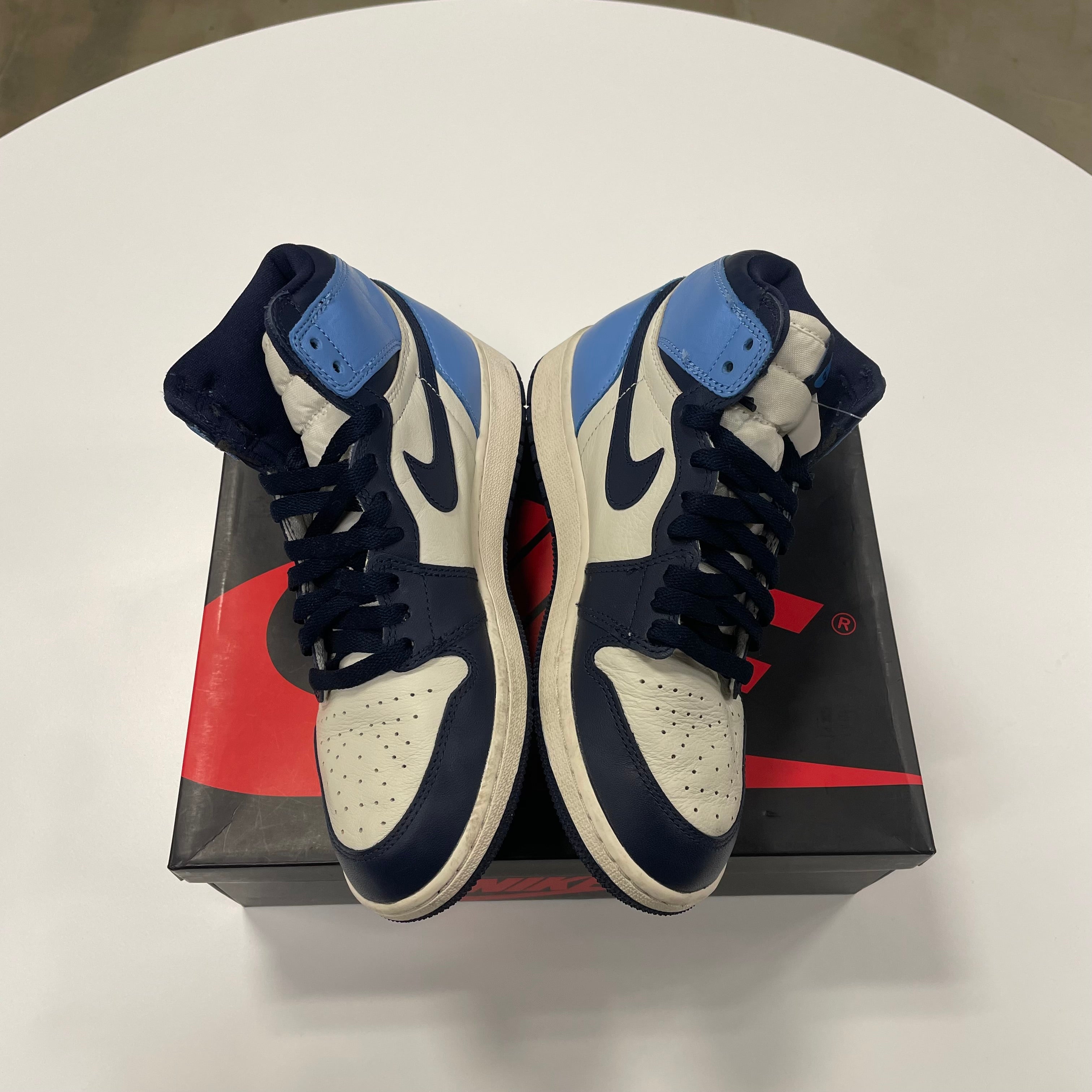 Air Jordan 1 High 'Obsidian' (5.5) Used