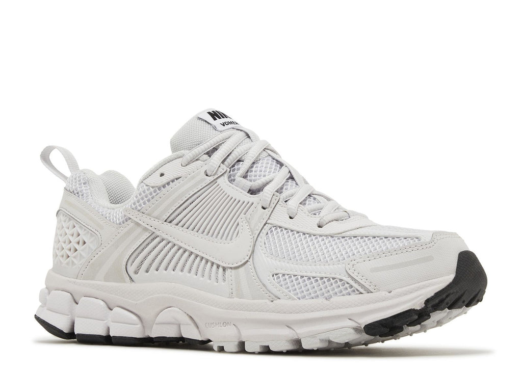 Vomero 5 GS White Black