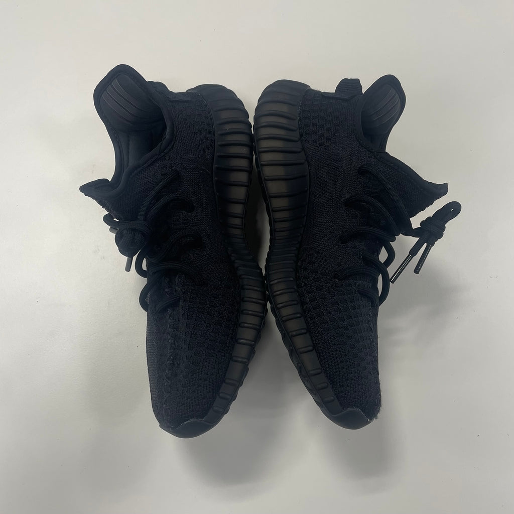 Yeezy Boost 350 V2 'Onyx' (7.5) Used