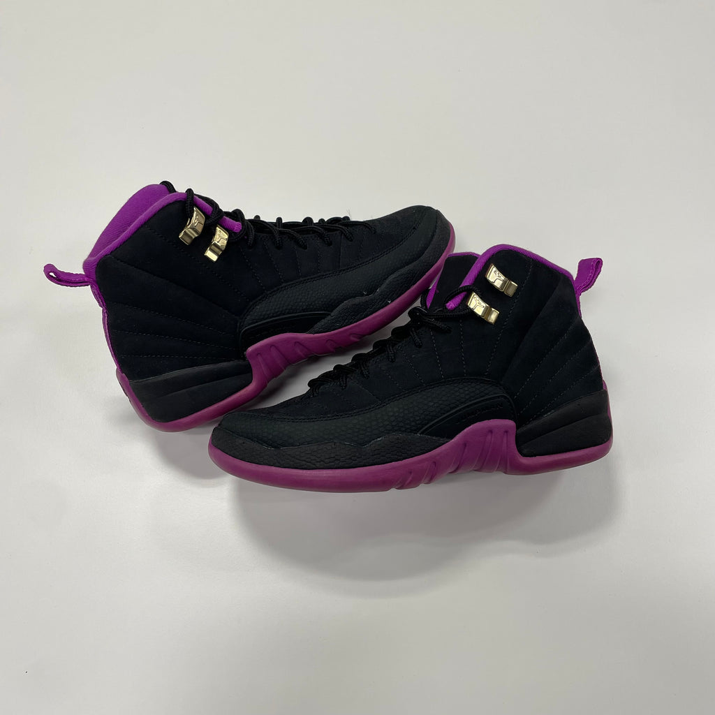 Air Jordan 12 'Hyper Violet' (4.5Y) Used