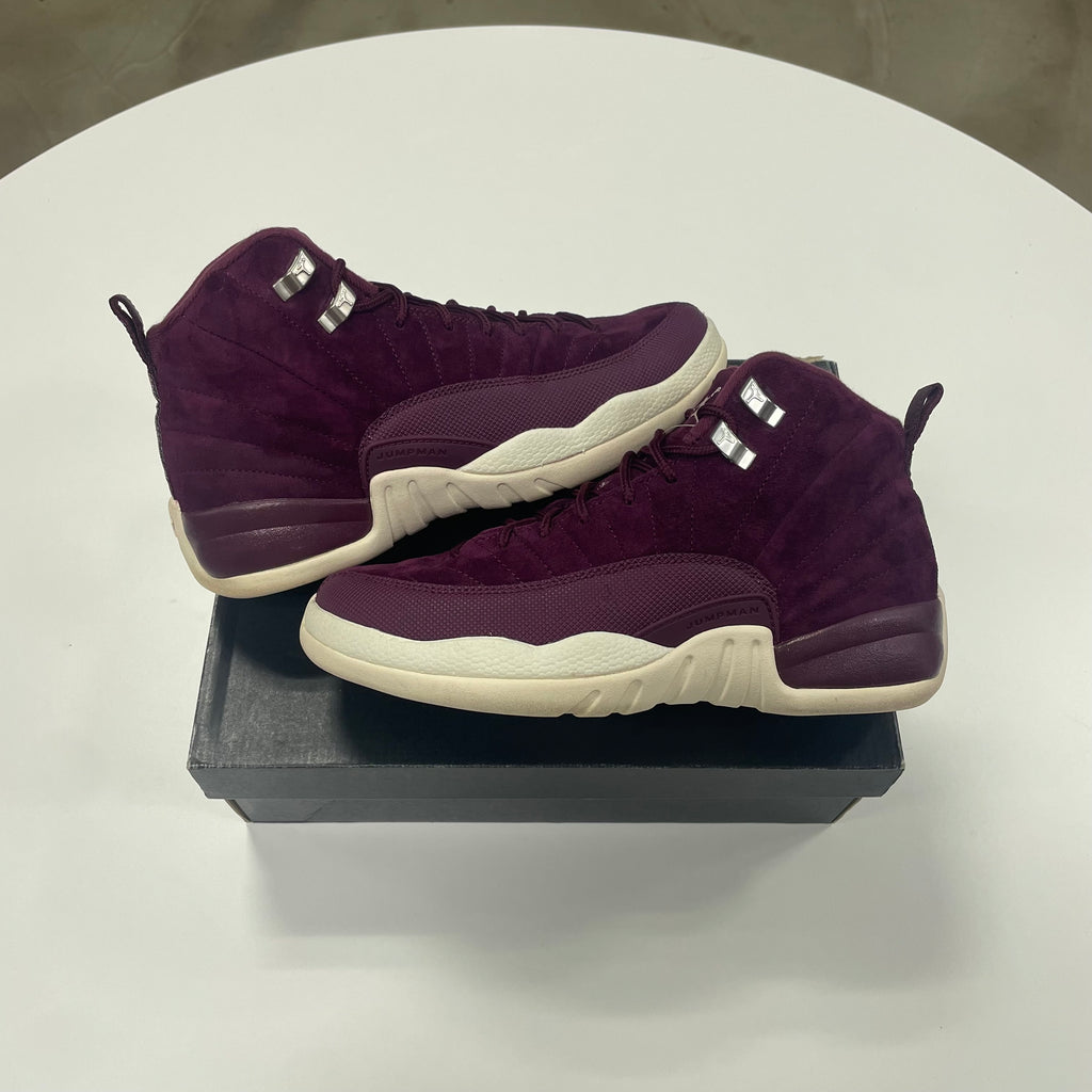 Air Jordan 12 'Bordeaux' (7) Used