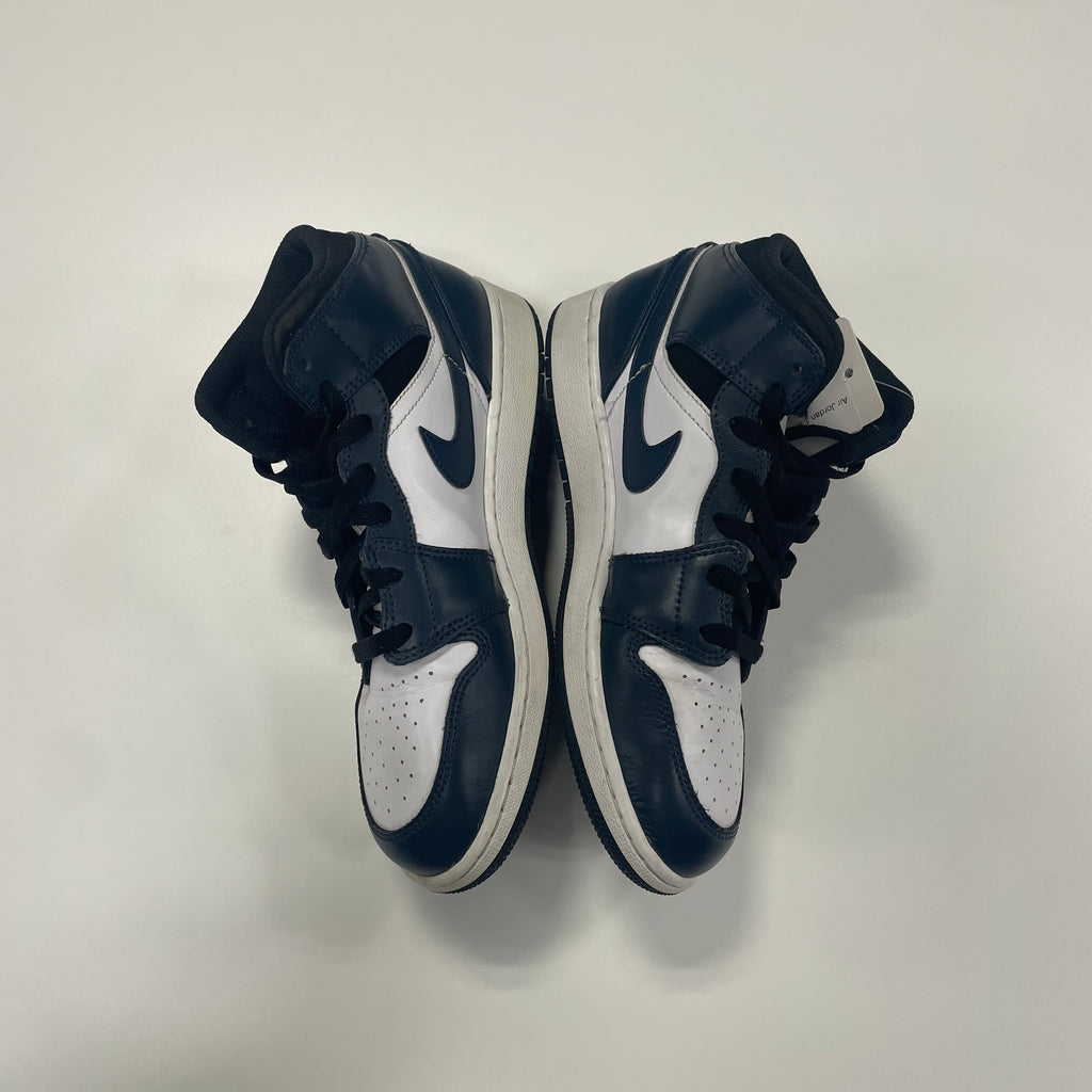 Air Jordan 1 Mid 'Armory Blue' (7Y) Used