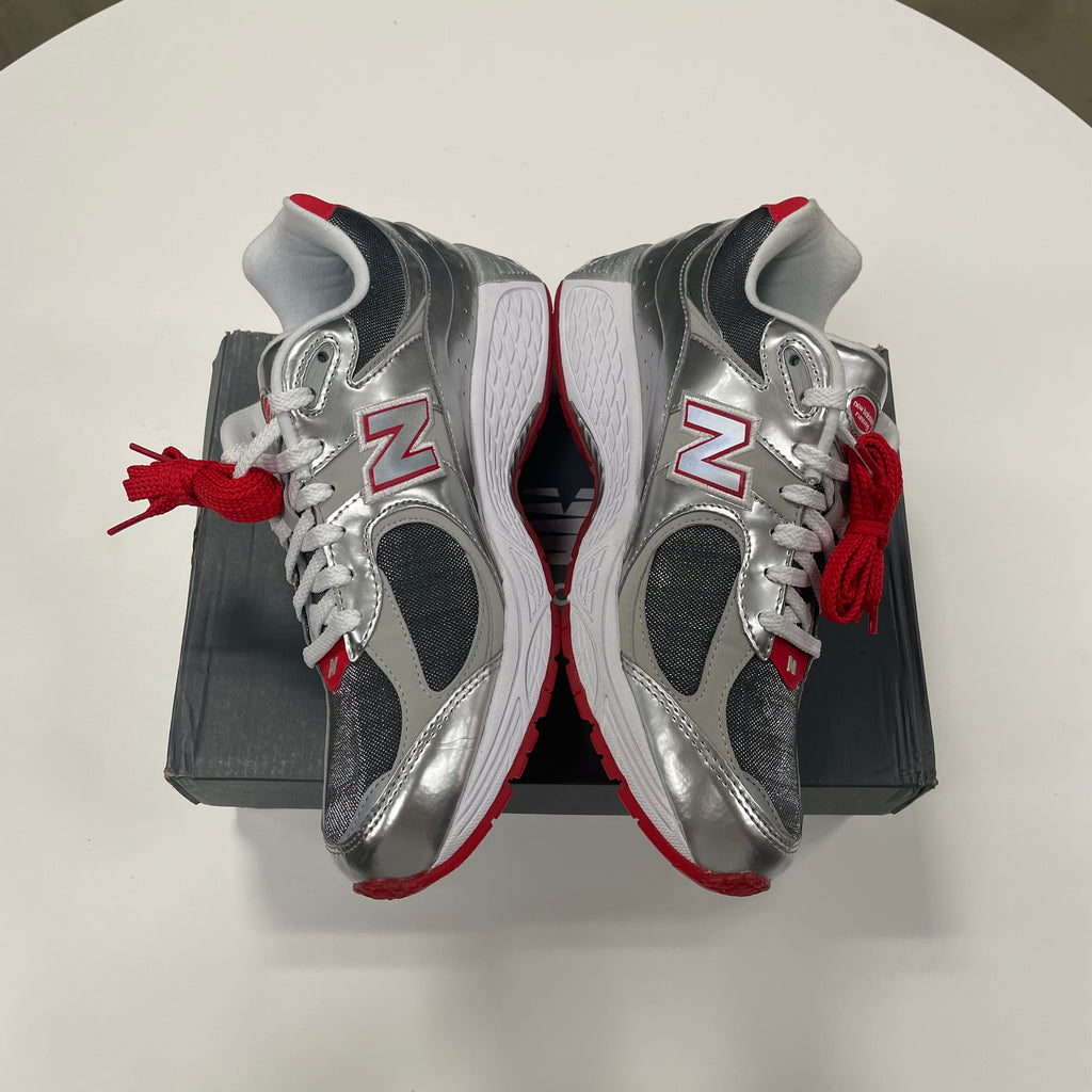 New Balance 200R 'Holiday' (10) Used