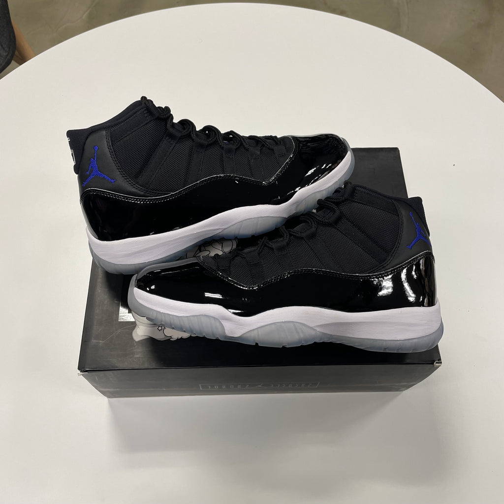 Jordan 11 'Space Jam' (10) Used