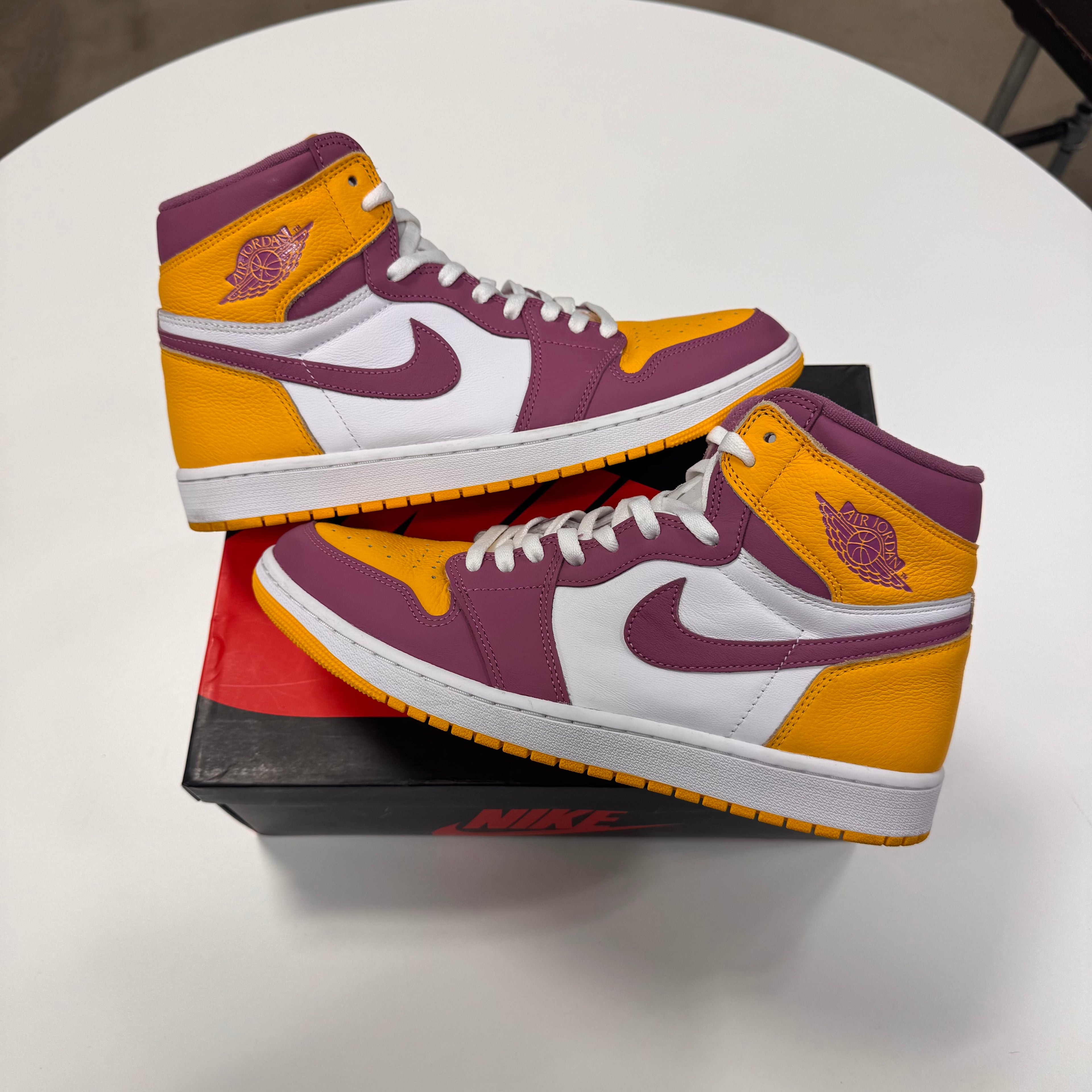 Jordan 1 High 'Brotherhood' (12) Used
