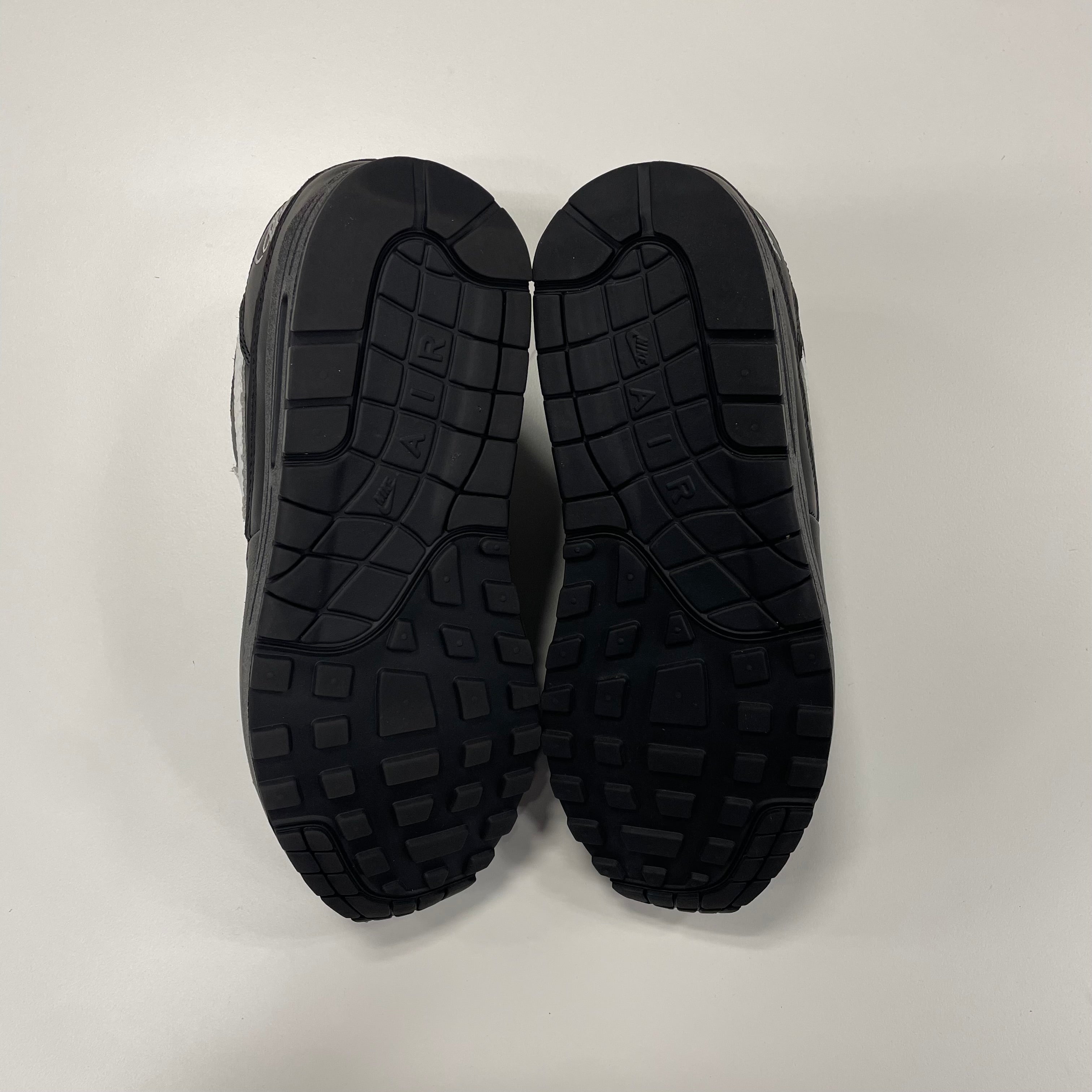 Supreme X Air Max 1 '87 Black' (8) Used