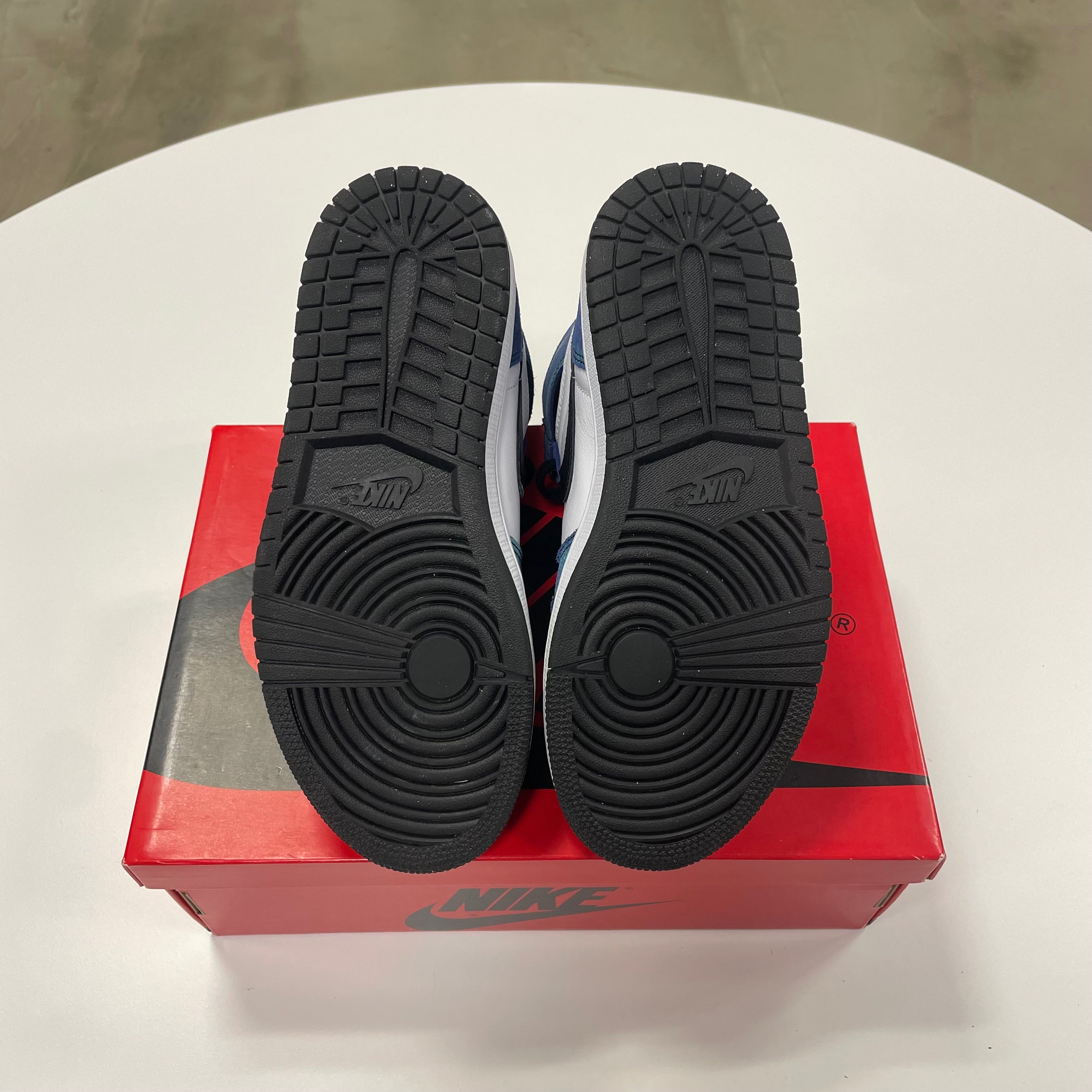 Air Jordan 1 High 'Tie Dye' (6.5) Used