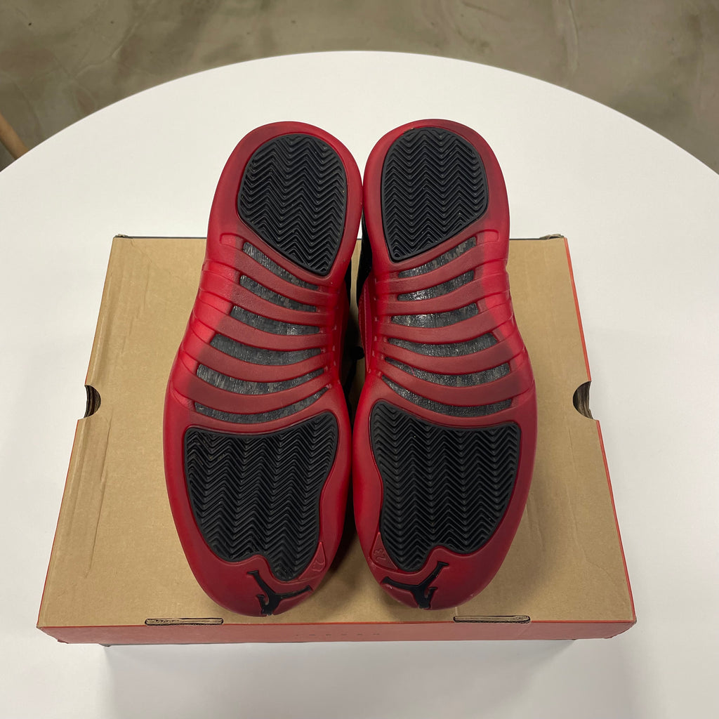 Jordan 12 'Flu Game' (11) 2016 Used
