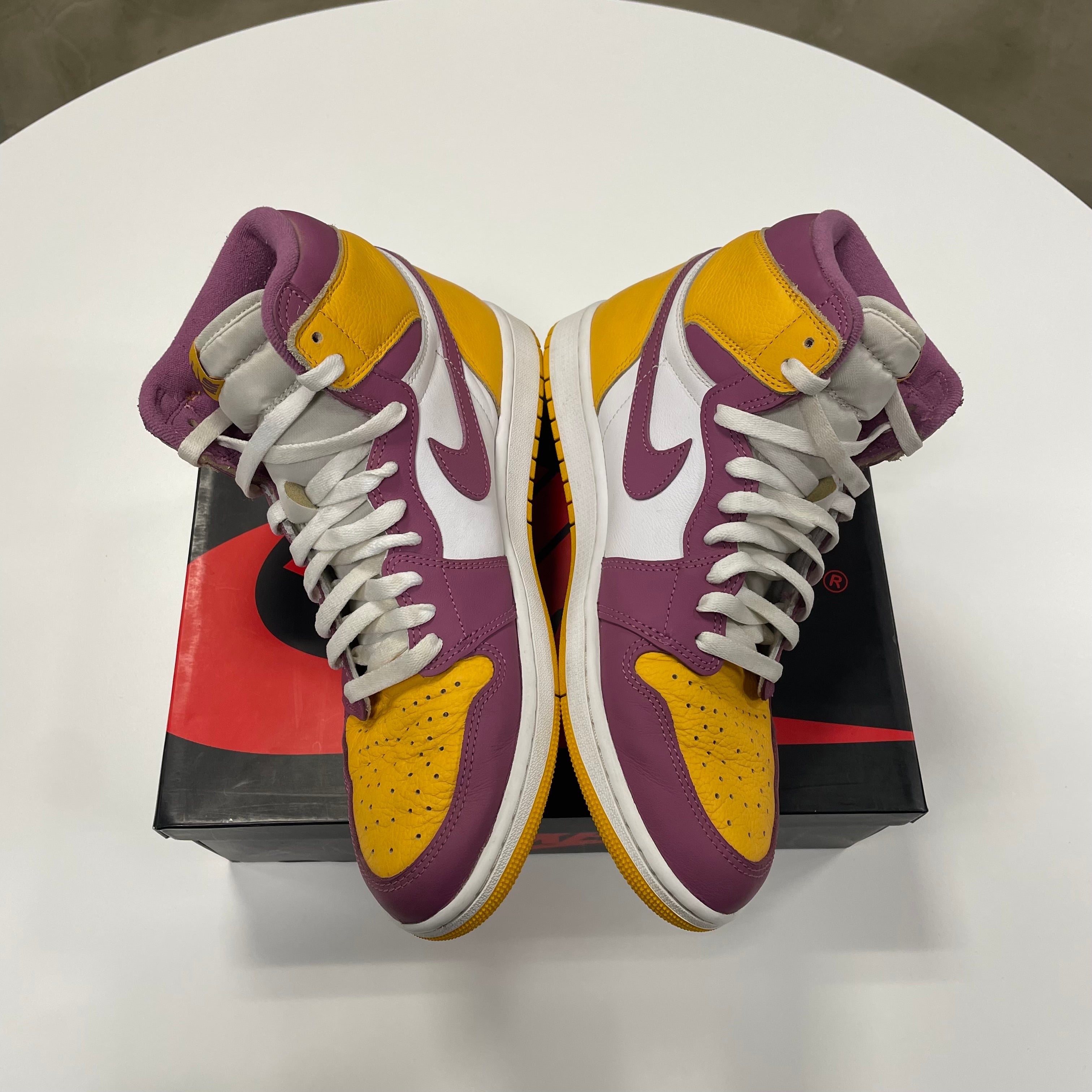 Jordan 1 High 'Brotherhood' (11) Used