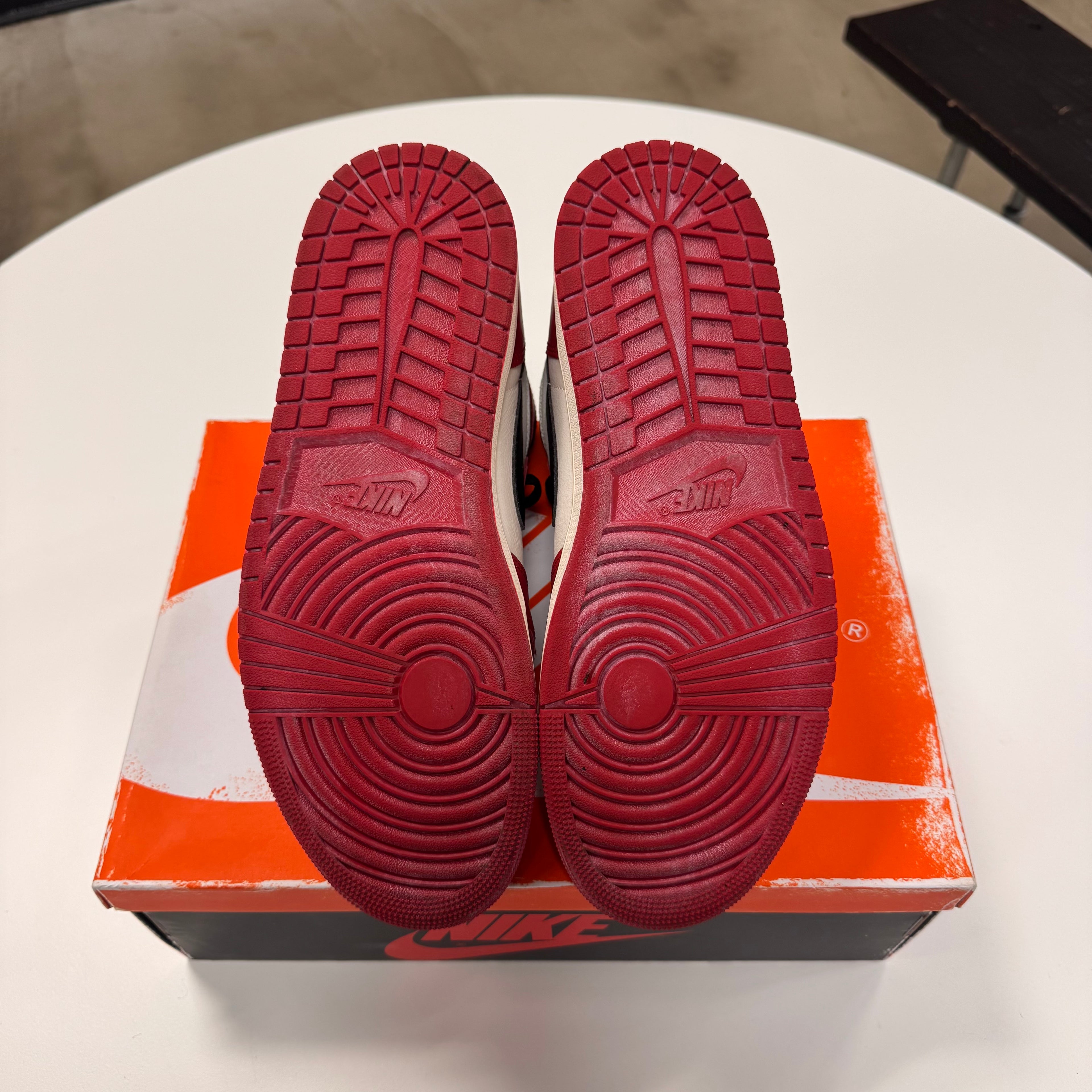 Air Jordan 1 High 'Lost and Found' (11) Used