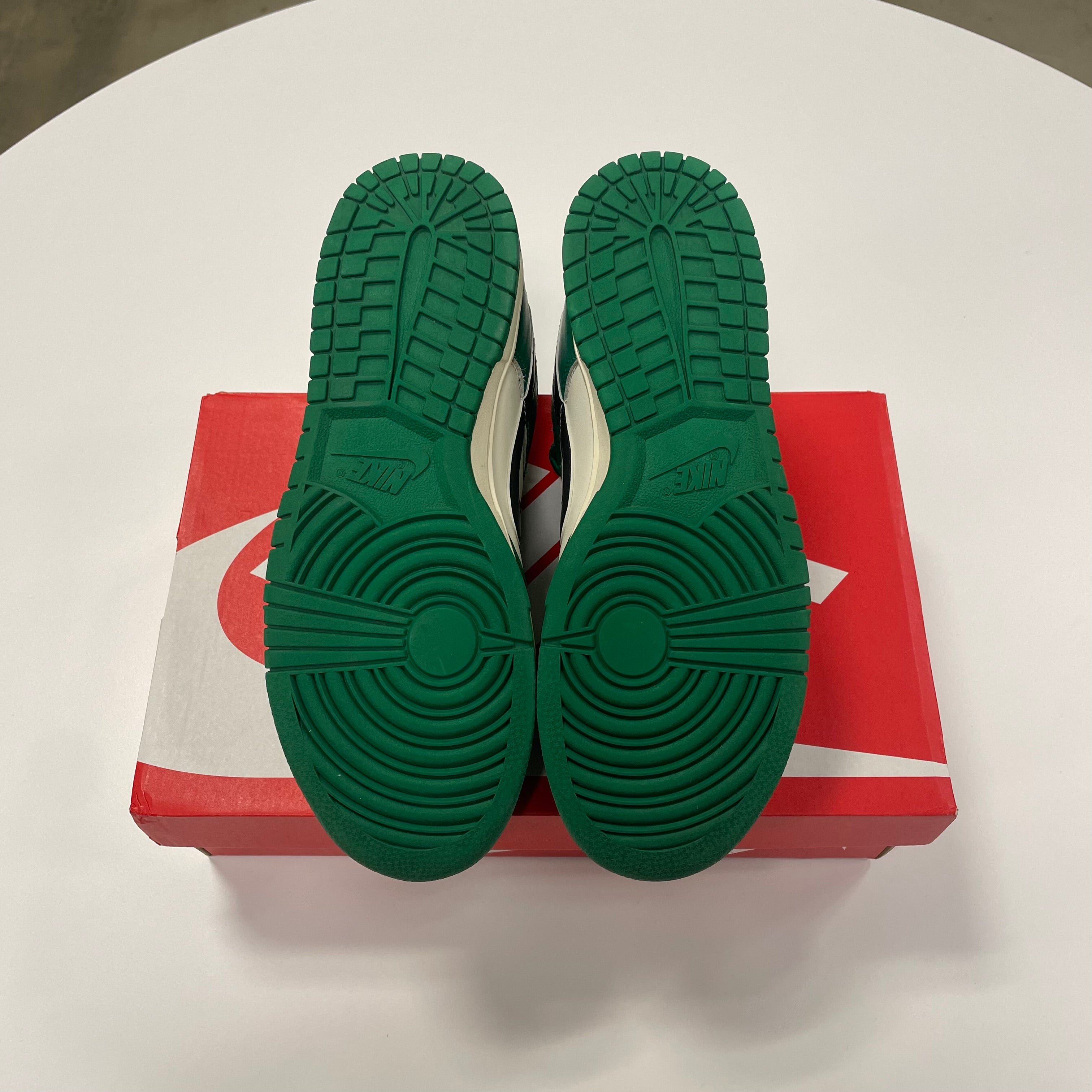 Dunk Low Lottery Pack Green (7.5) Used