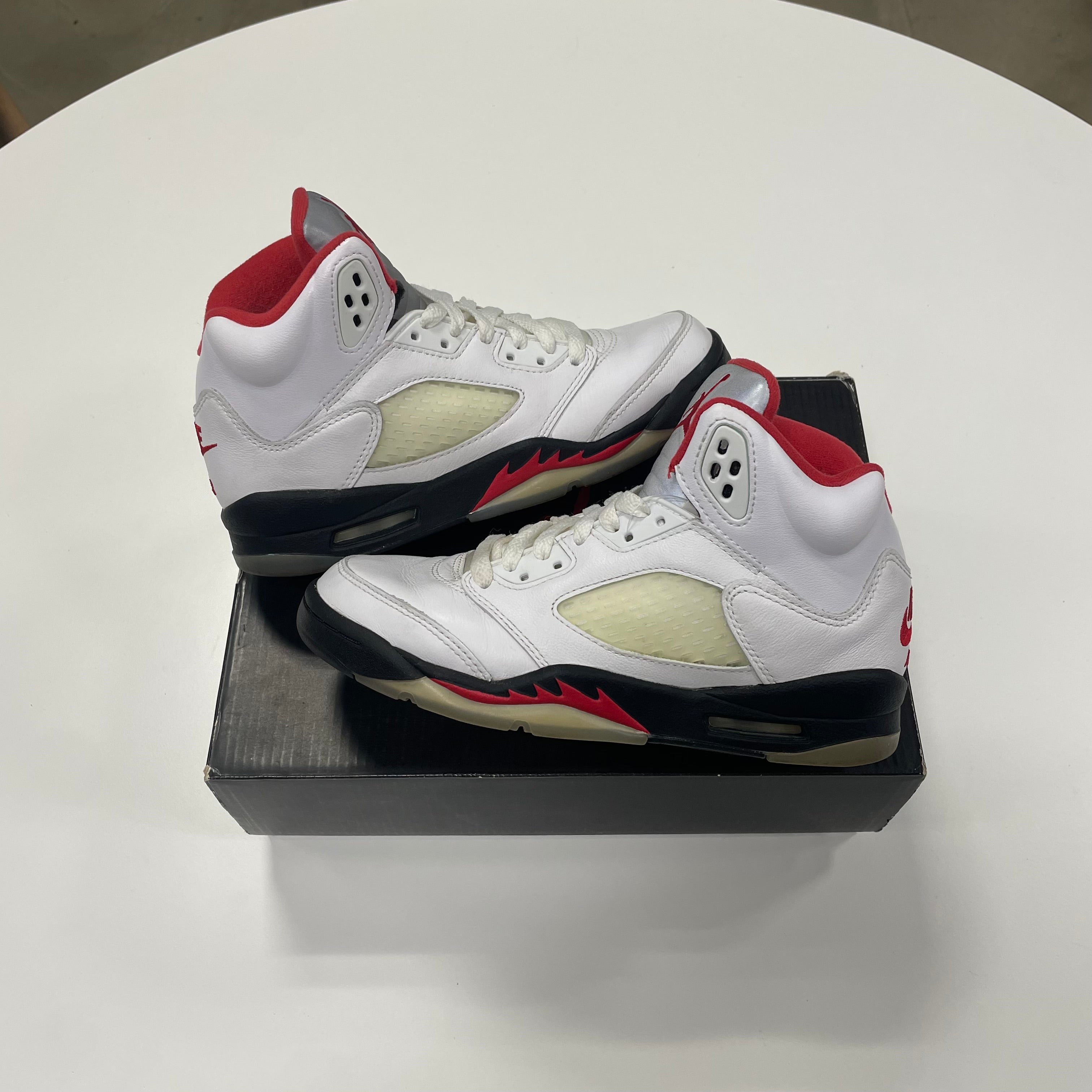 Air Jordan 5 'Fire Red Silver Tongue' (3.5) Used
