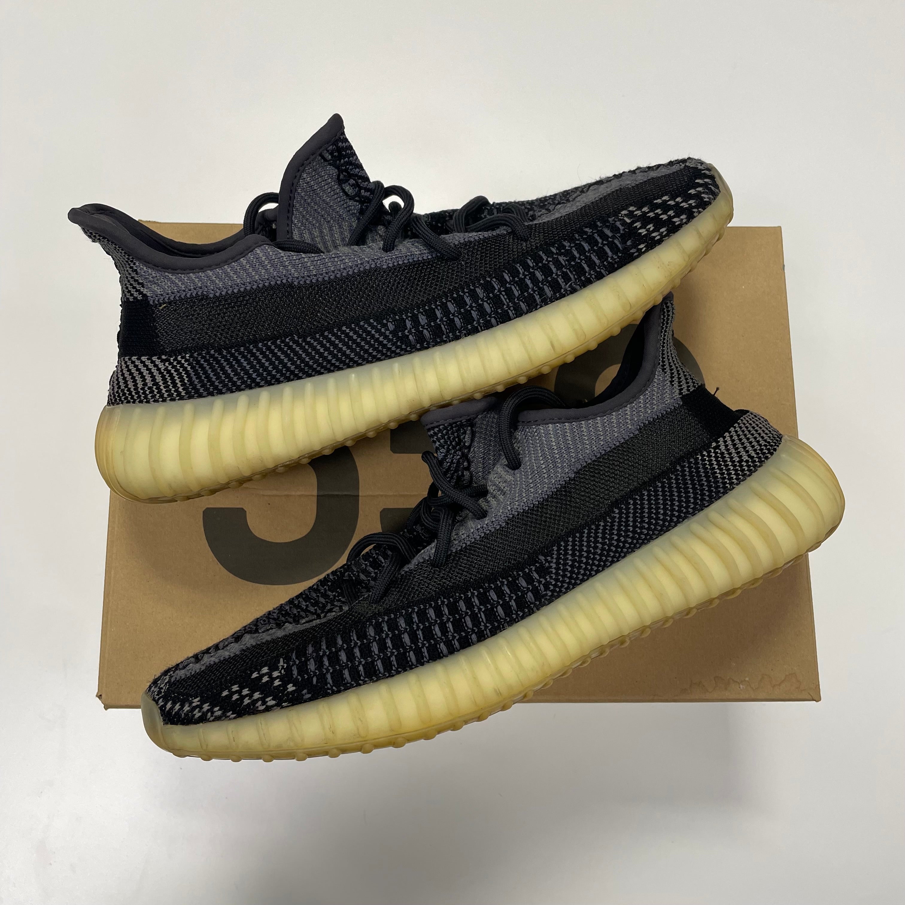 Yeezy 350 V2 'Carbon' (10) Used