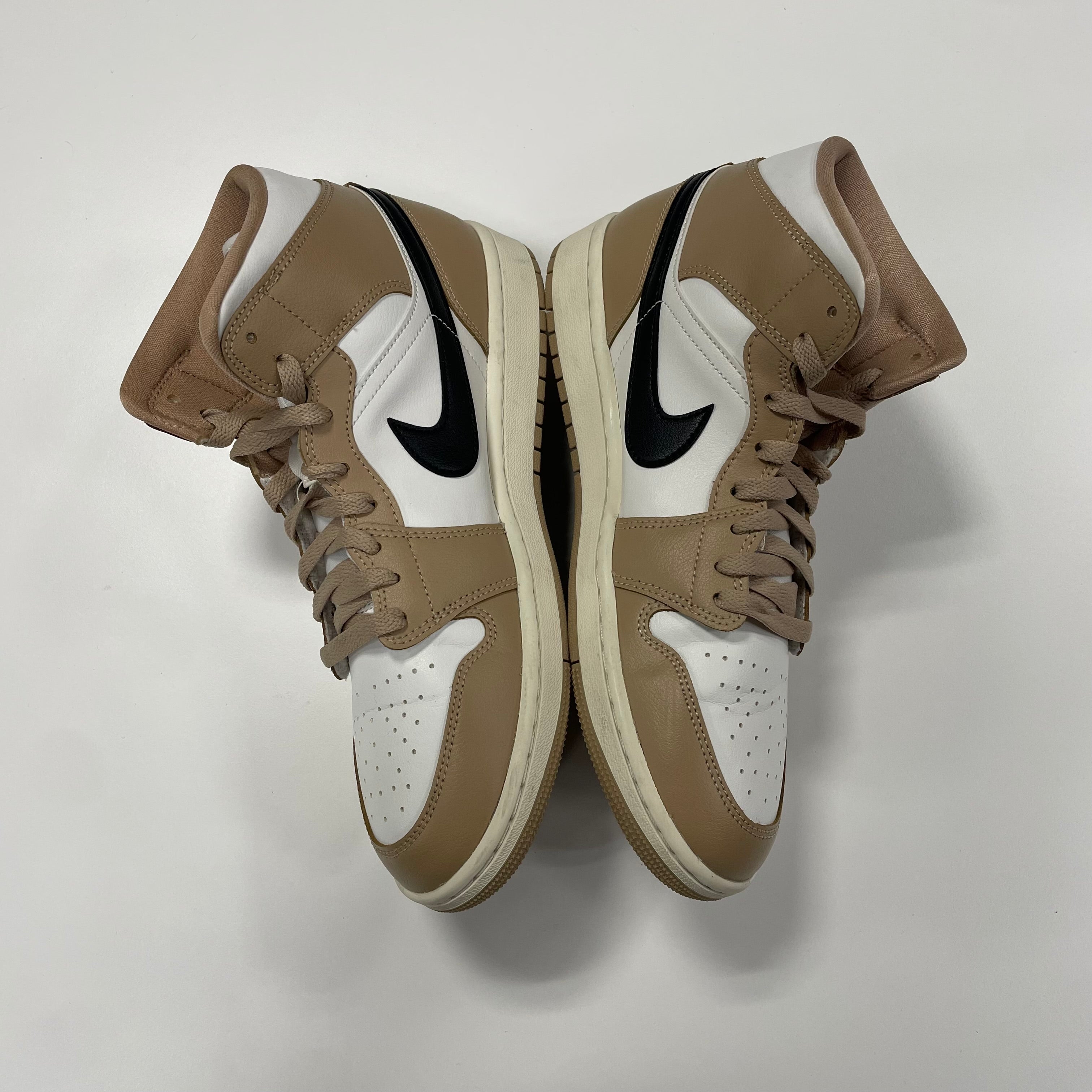 Jordan 1 Mid 'Desert Sail' (9.5) Used