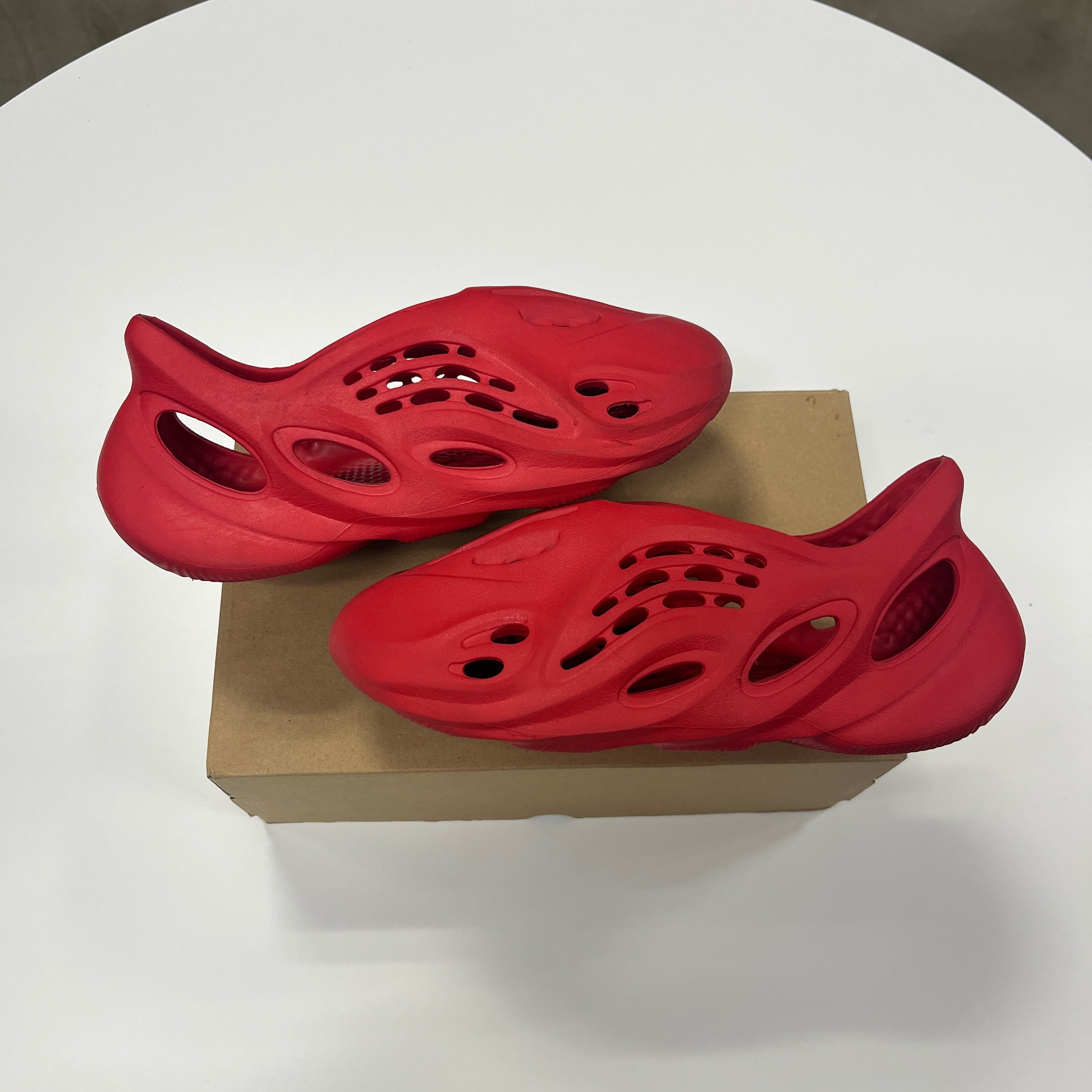 Yeezy Foam RNR 'Vermillion' (9) Used