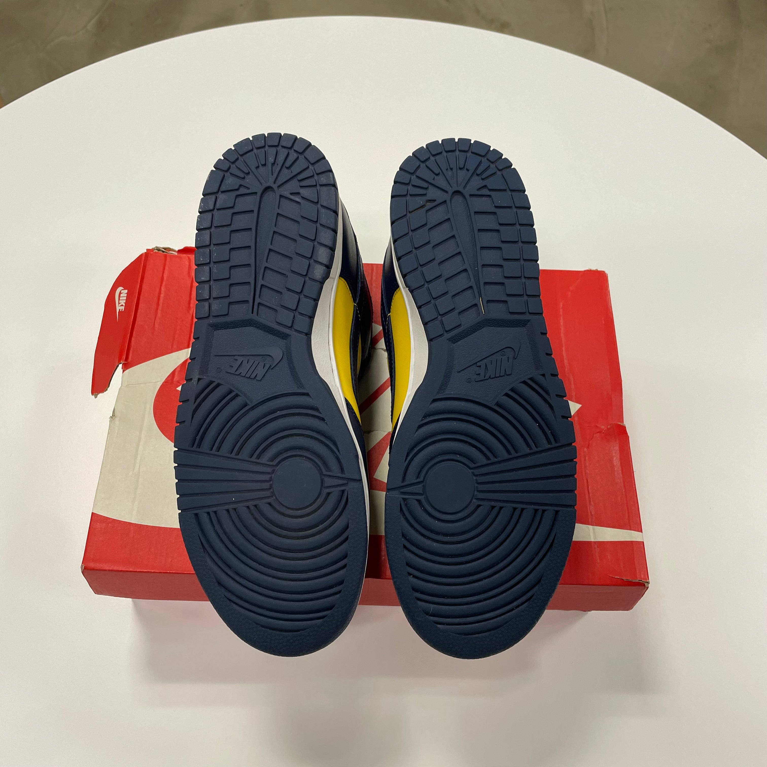 Dunk Low 'Michigan' (10) Used