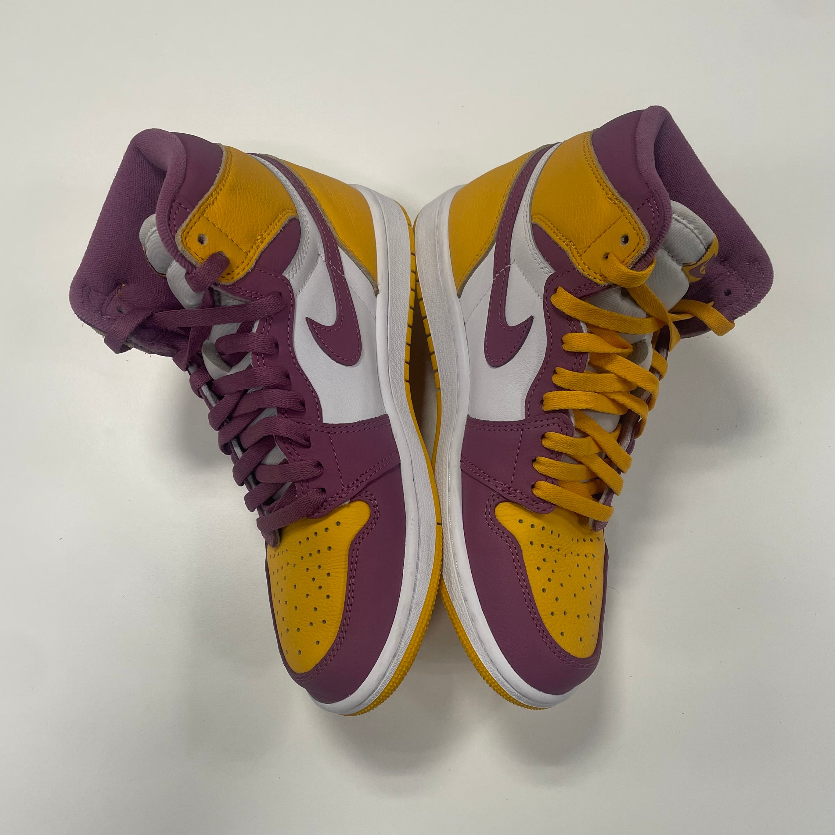 Air Jordan 1 'Brotherhood' (7.5) Used