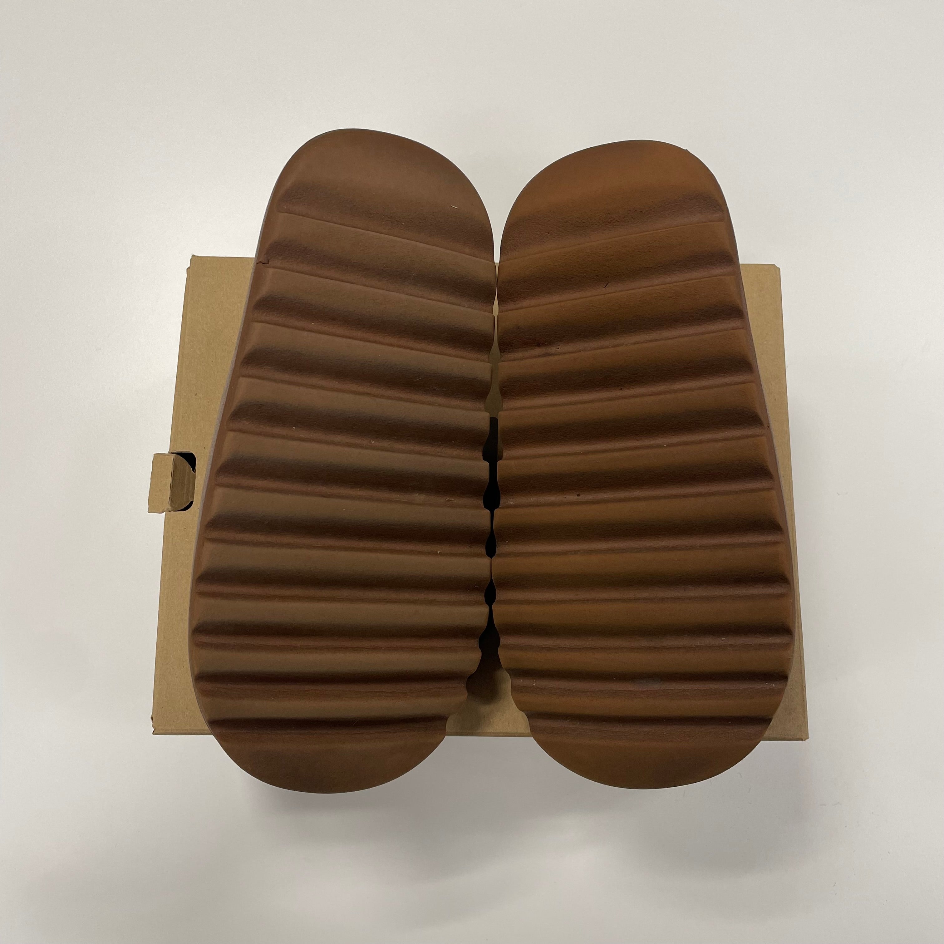Yeezy Slide 'Flax' (9) Used