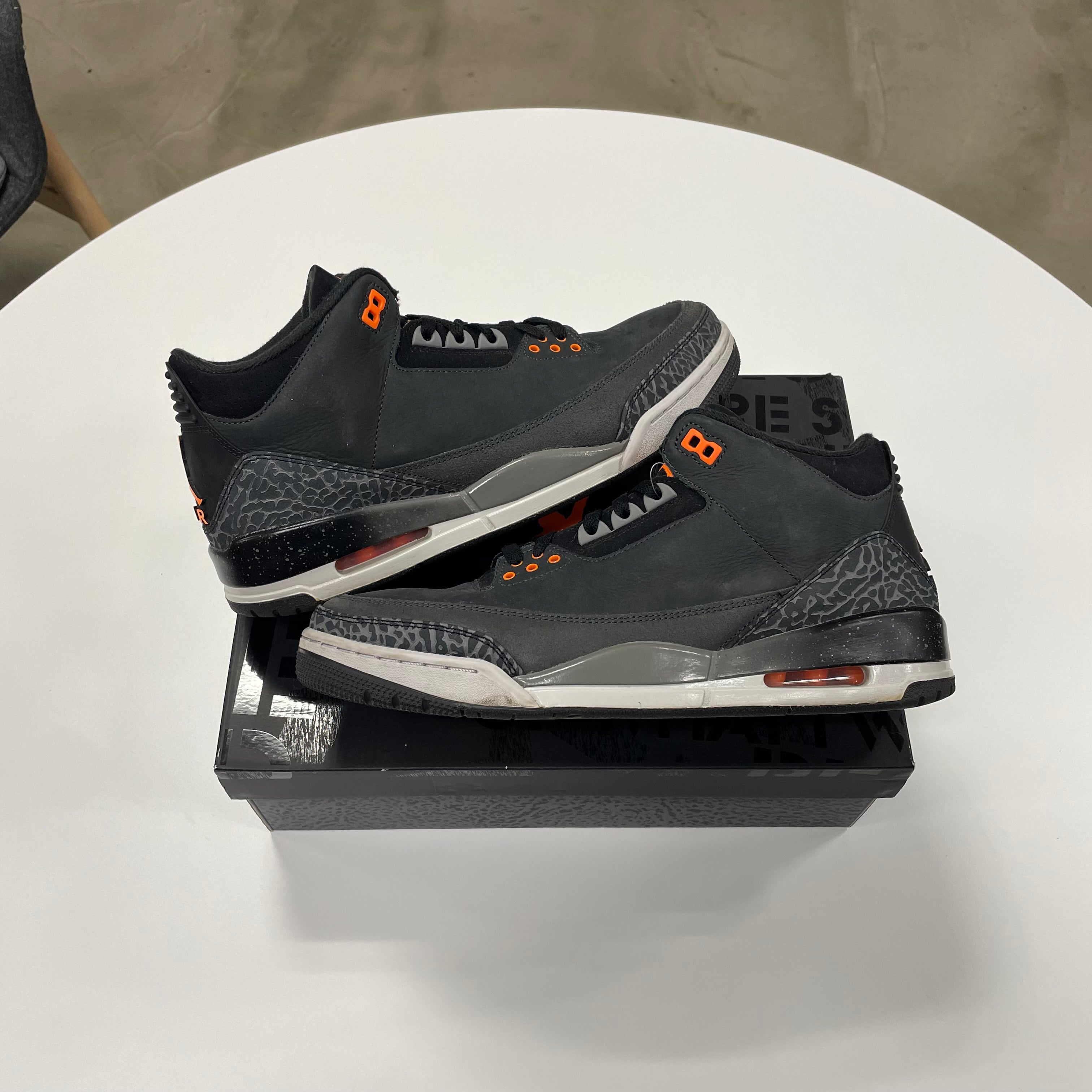 Jordan 3 Fear (12) Used