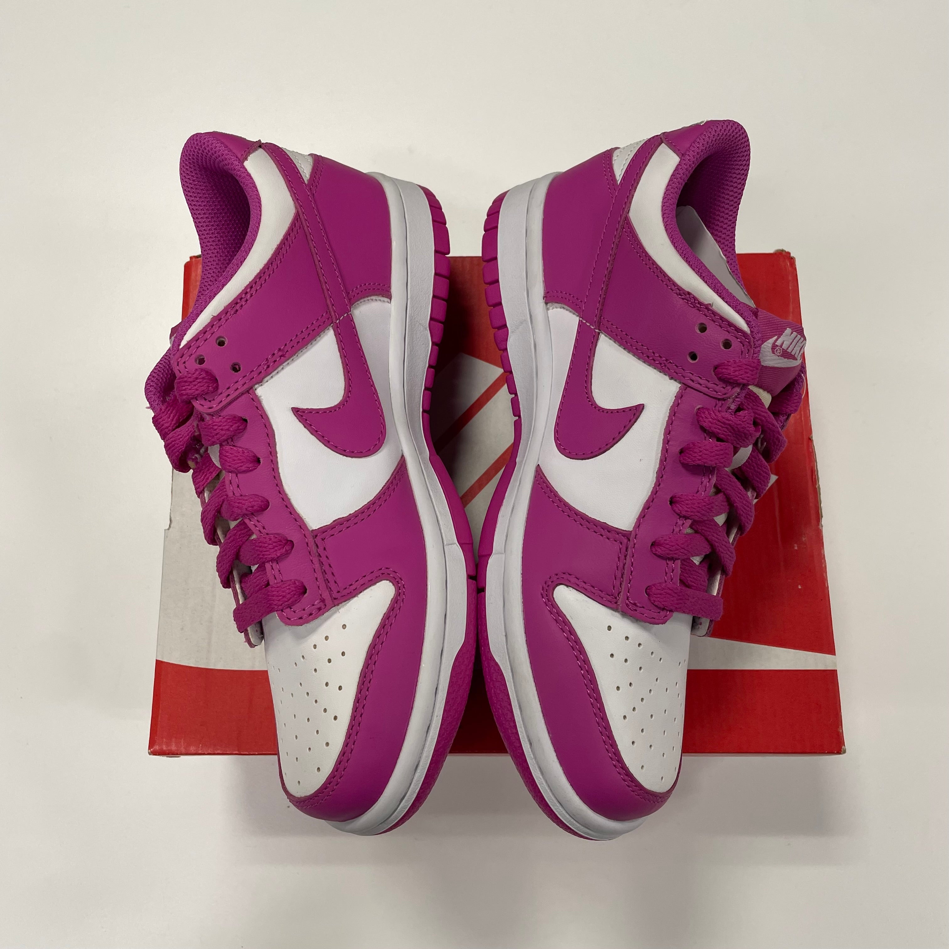 Nike Dunk Low 'Active Fuschia' (5Y) NEW!