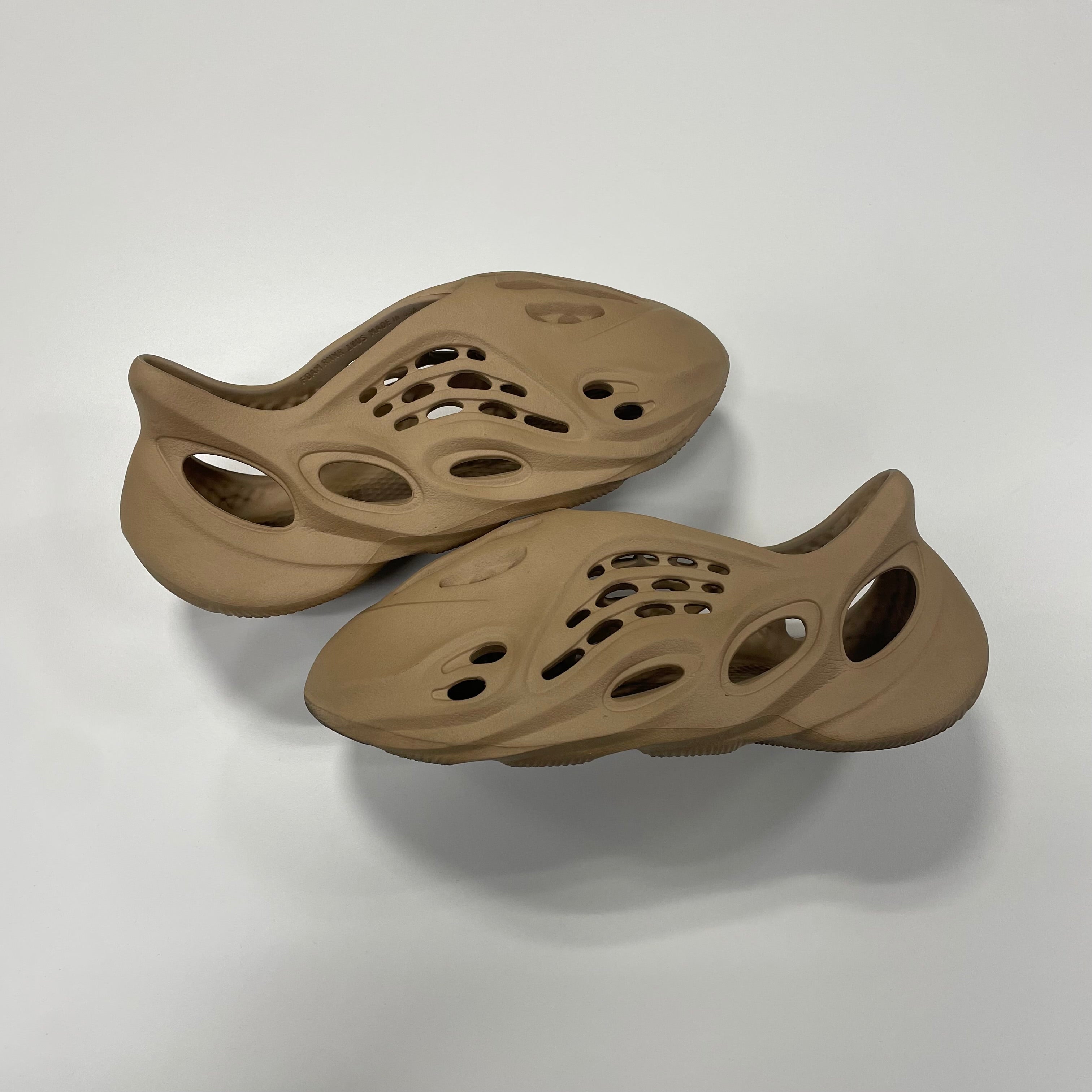 Yeezy Foam RNR 'Dark Tan' (10) Used