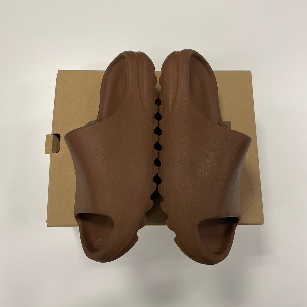 Yeezy Slide 'Flax' (9) Used