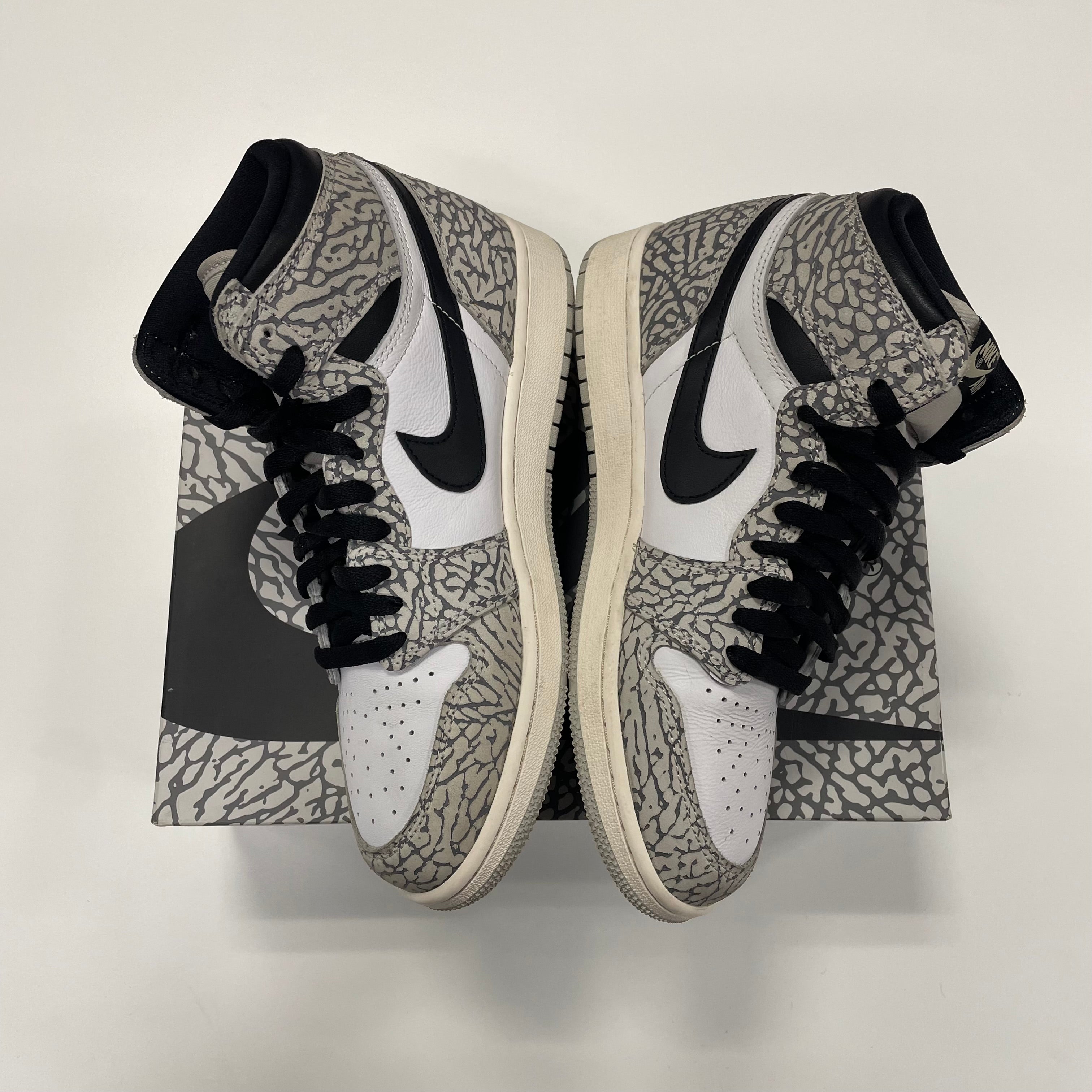 Air Jordan 1 'White Cement' (7) Used