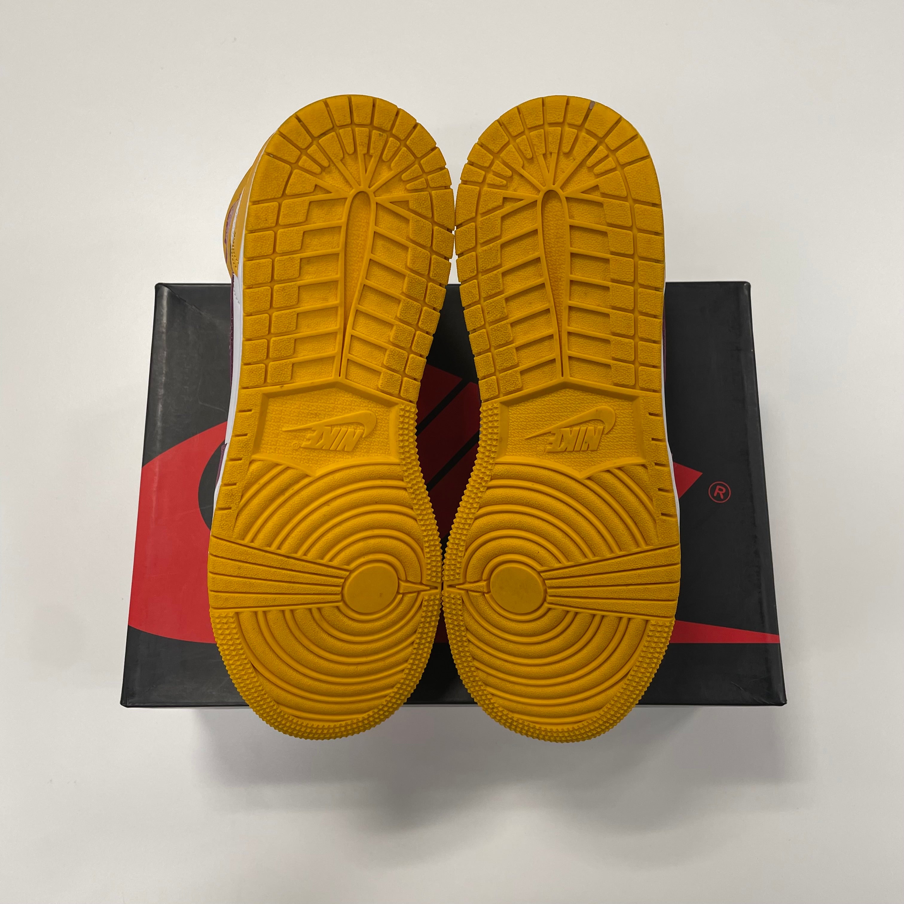 Air Jordan 1 'Brotherhood' (6.5) Used