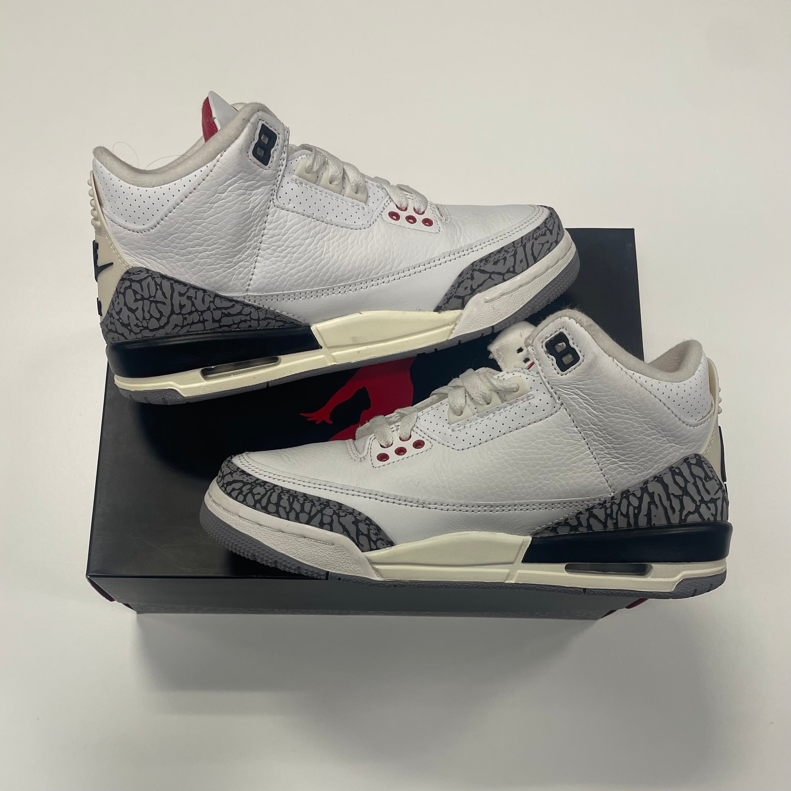 Air Jordan 3 'White Cement' (6) Used