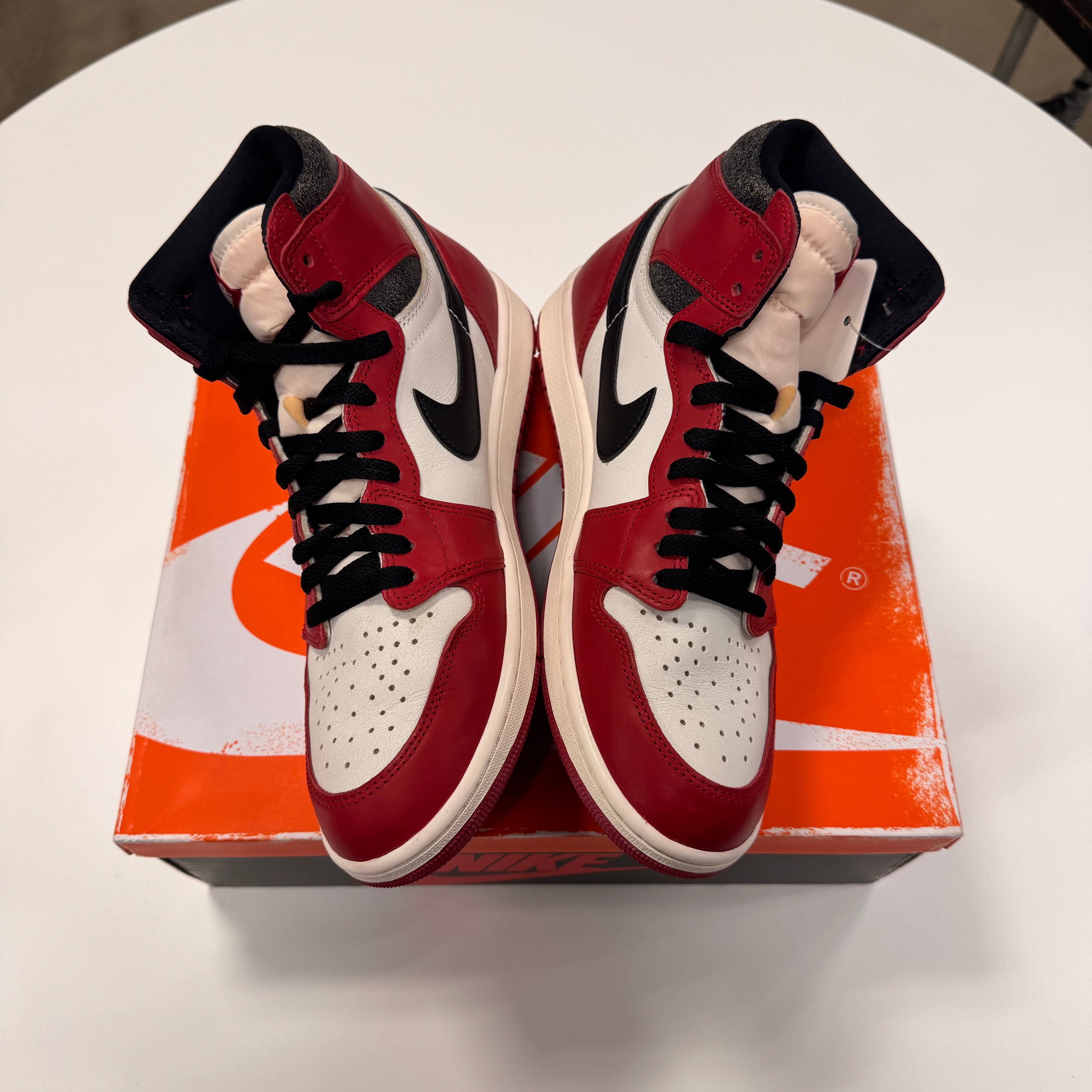 Air Jordan 1 High 'Lost and Found' (11) Used