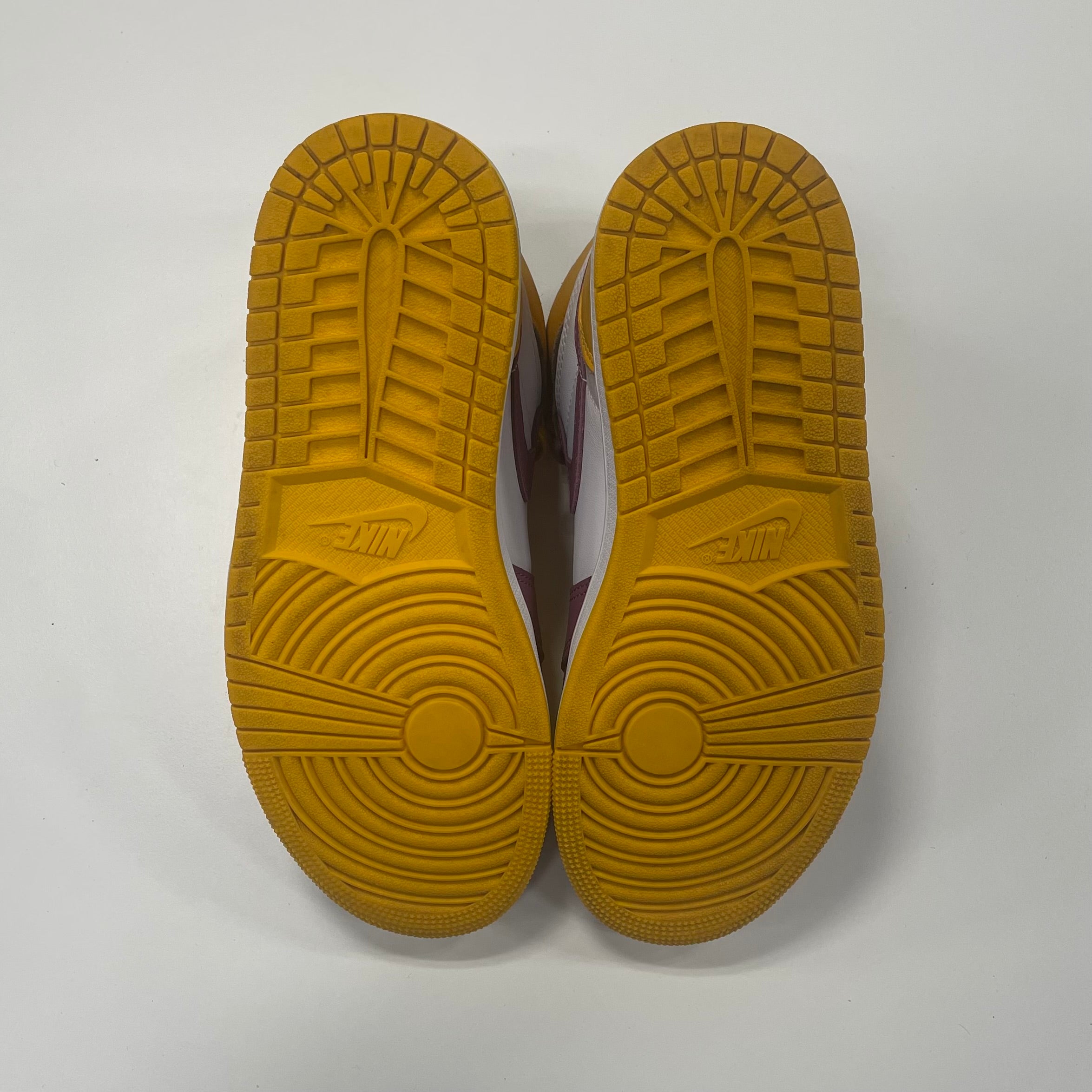 Air Jordan 1 'Brotherhood' (7.5) Used