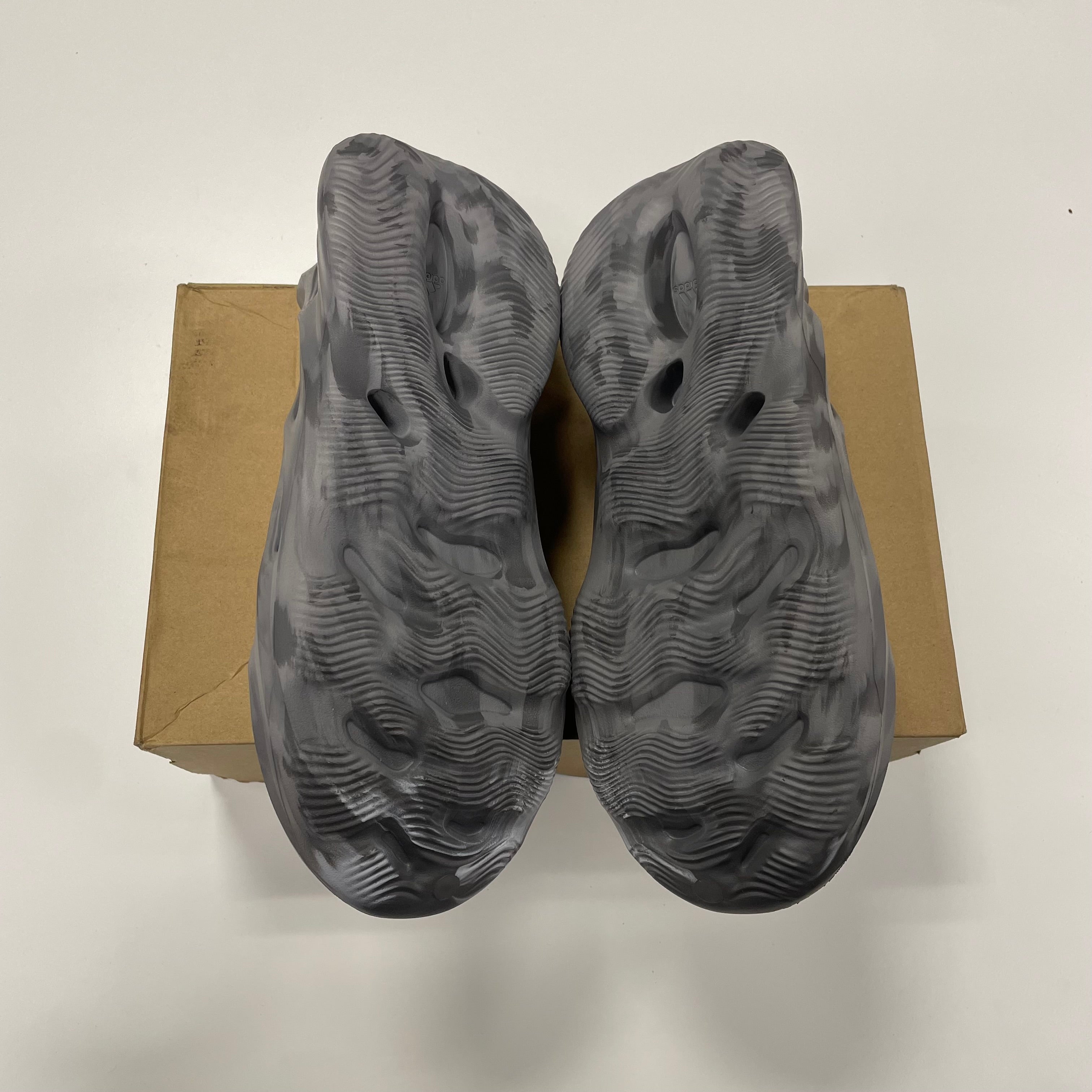 Yeezy Foam RNR 'MX Granite' (10) Used