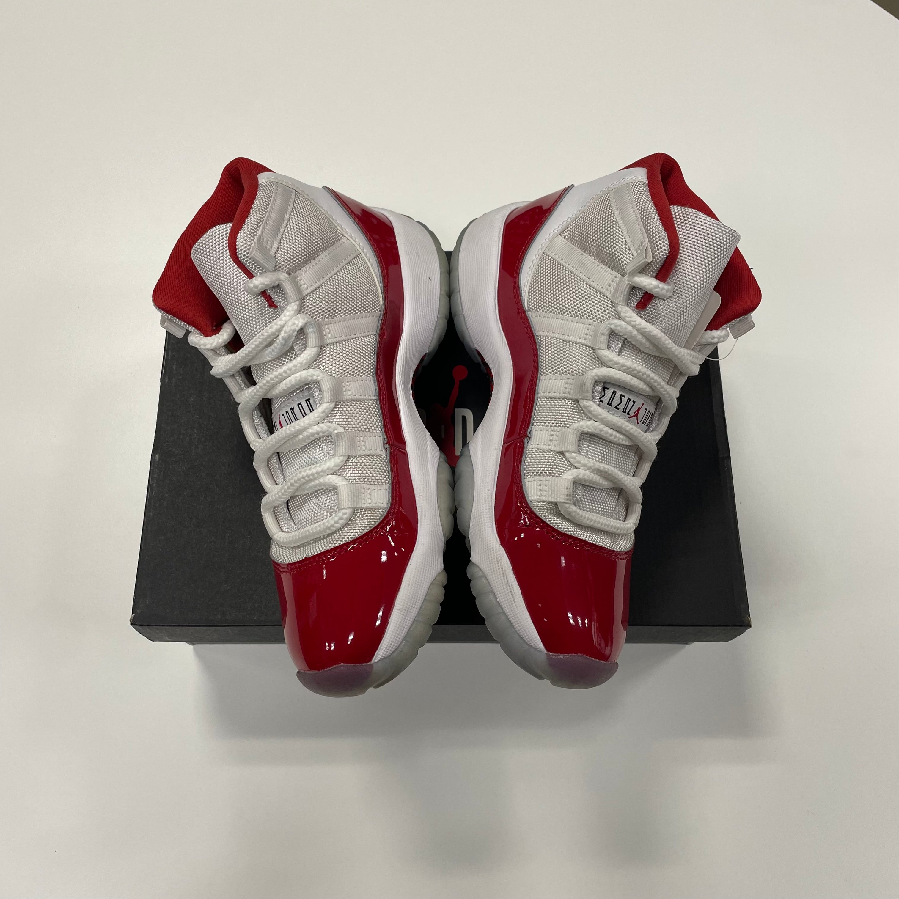 Air Jordan 11 'Cherry' (3.5) Used