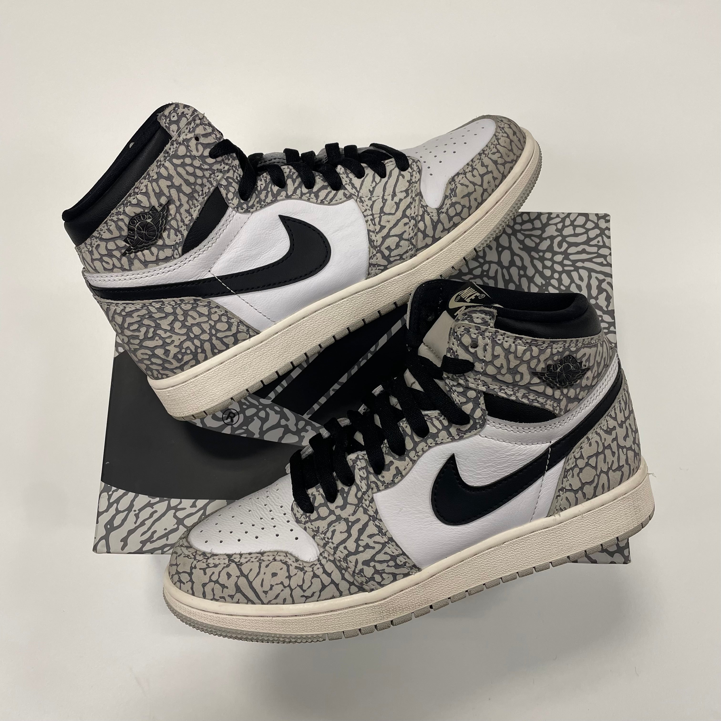 Air Jordan 1 'White Cement' (7) Used